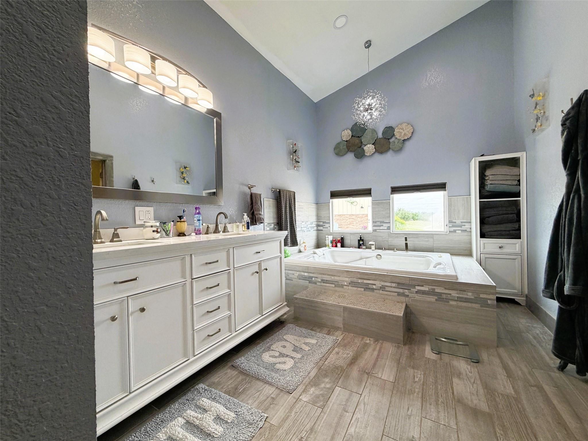 397 Private Road 3072, Lampasas, TX 76550