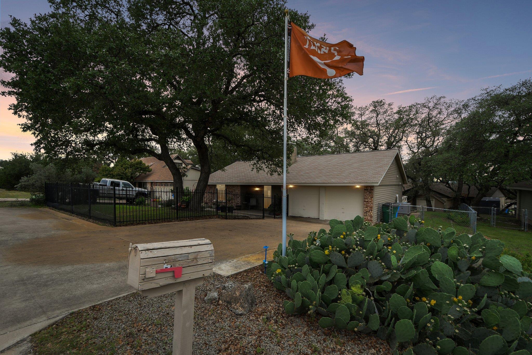 3108 American Dr, Lago Vista, TX 78645