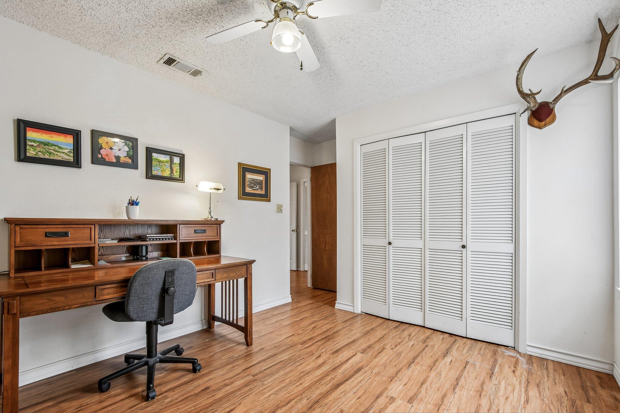 3108 American Dr, Lago Vista, TX 78645