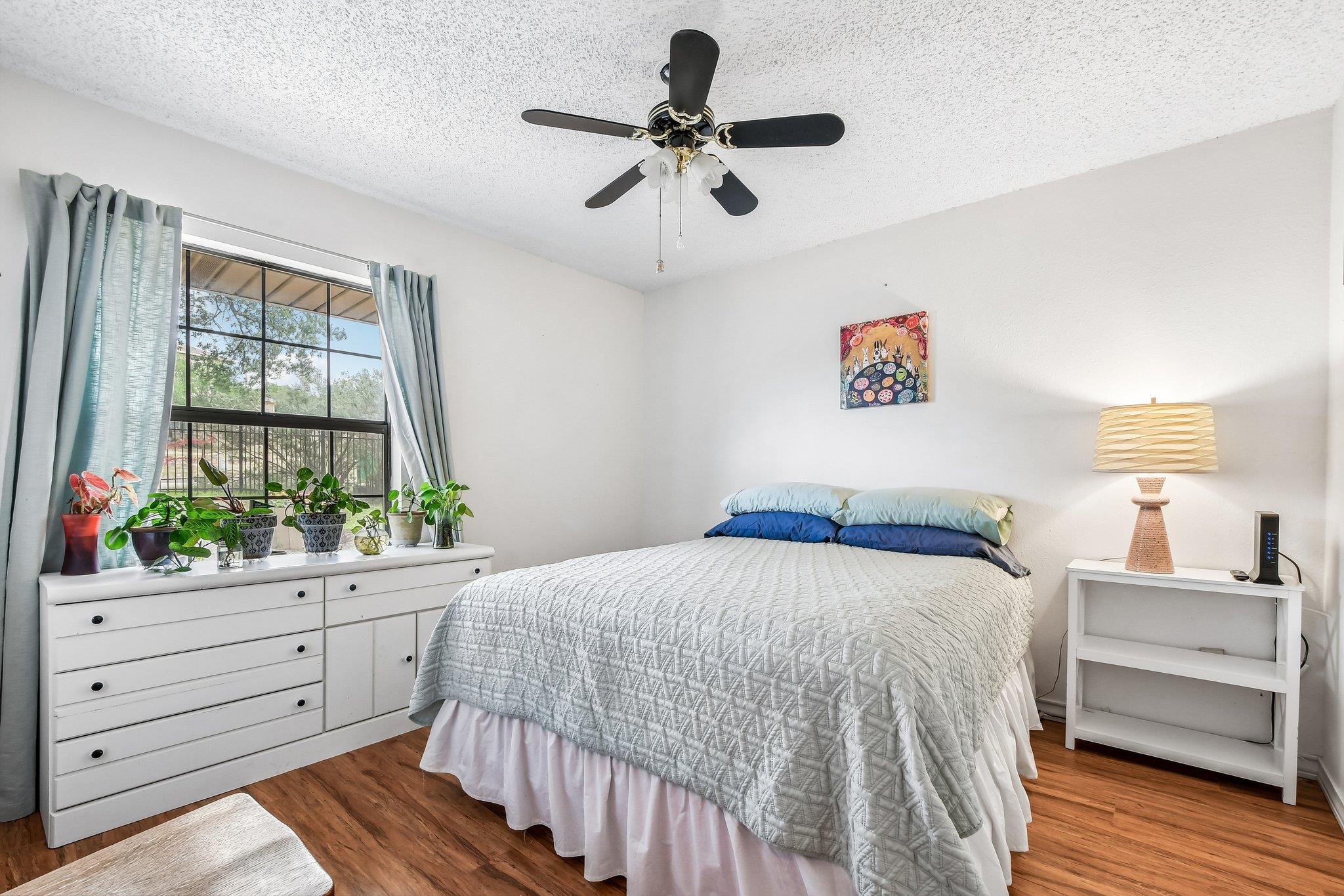 3108 American Dr, Lago Vista, TX 78645