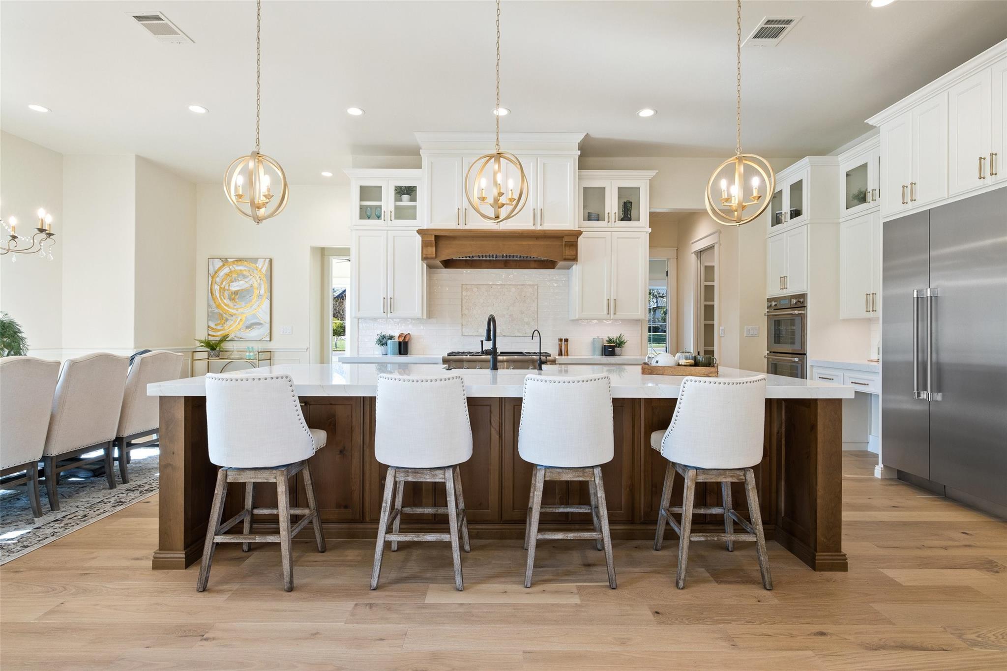 2401 Sailboat Pass, Spicewood, TX 78669