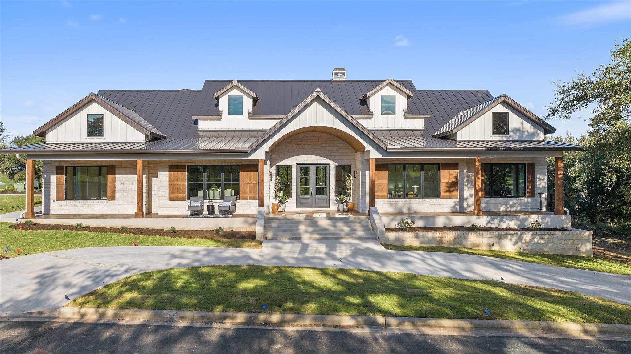 2401 Sailboat Pass, Spicewood, TX 78669