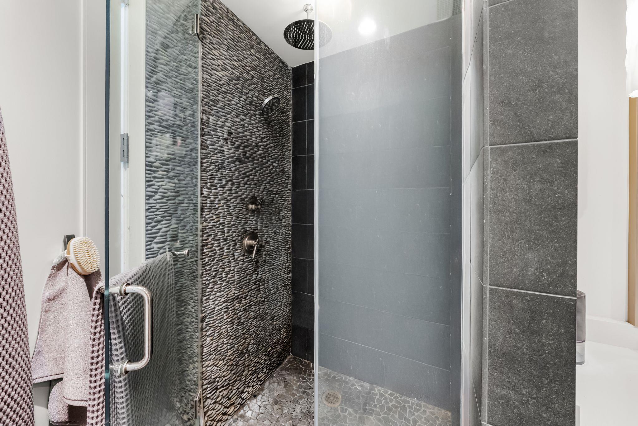 200 Congress Ave # 14C, Austin, TX 78701