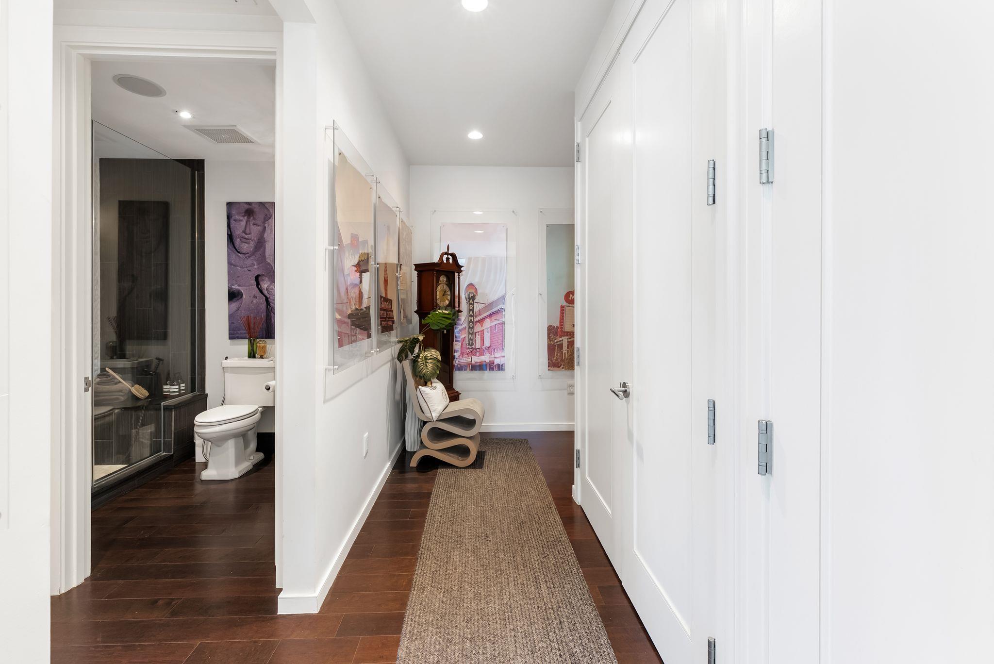 200 Congress Ave # 14C, Austin, TX 78701