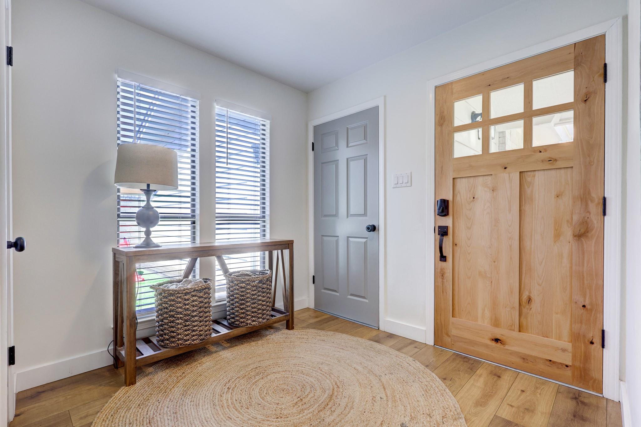 5609 Courtyard Cv, Austin, TX 78731