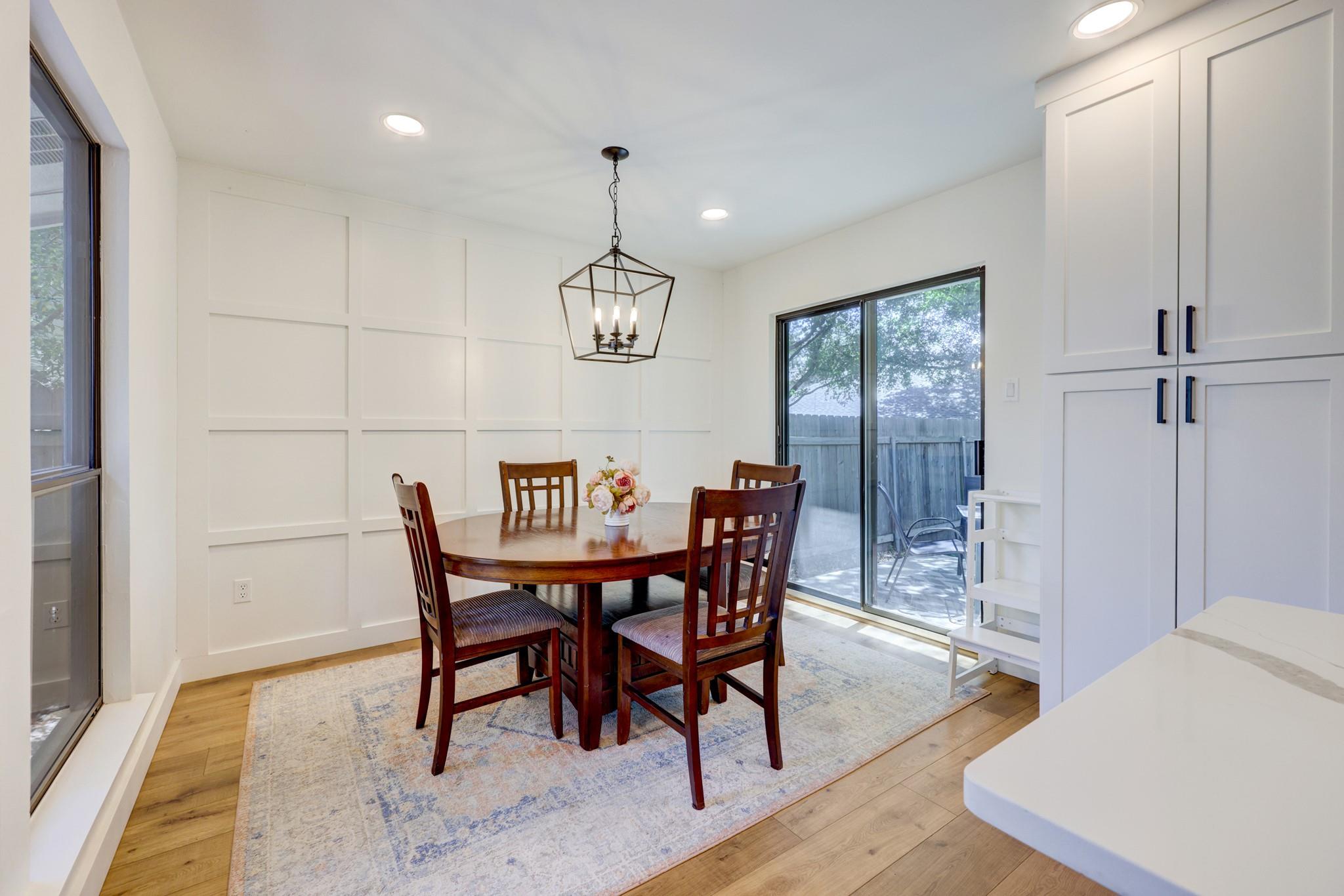 5609 Courtyard Cv, Austin, TX 78731