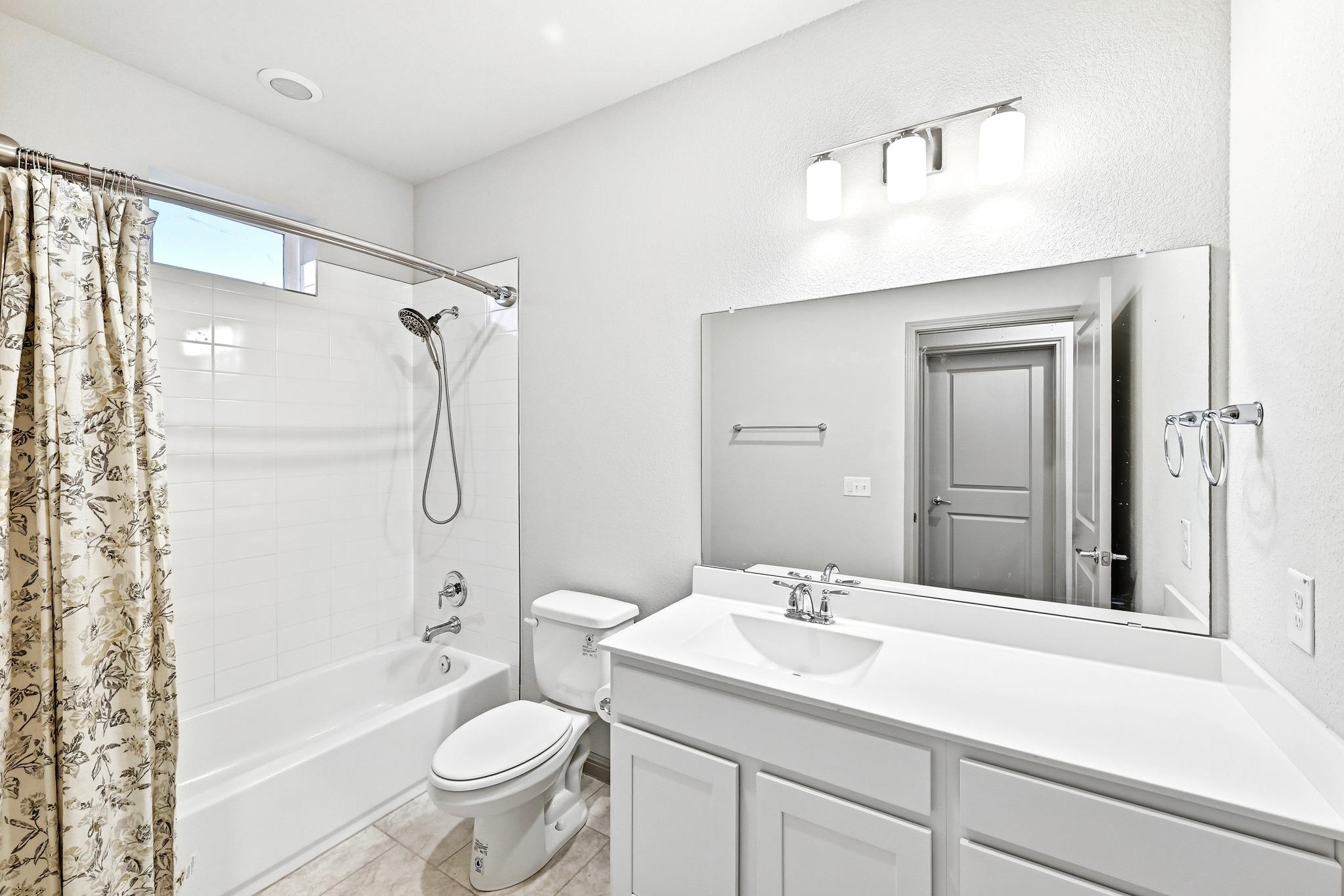 5517 Charles Merle Dr # B, Austin, TX 78747