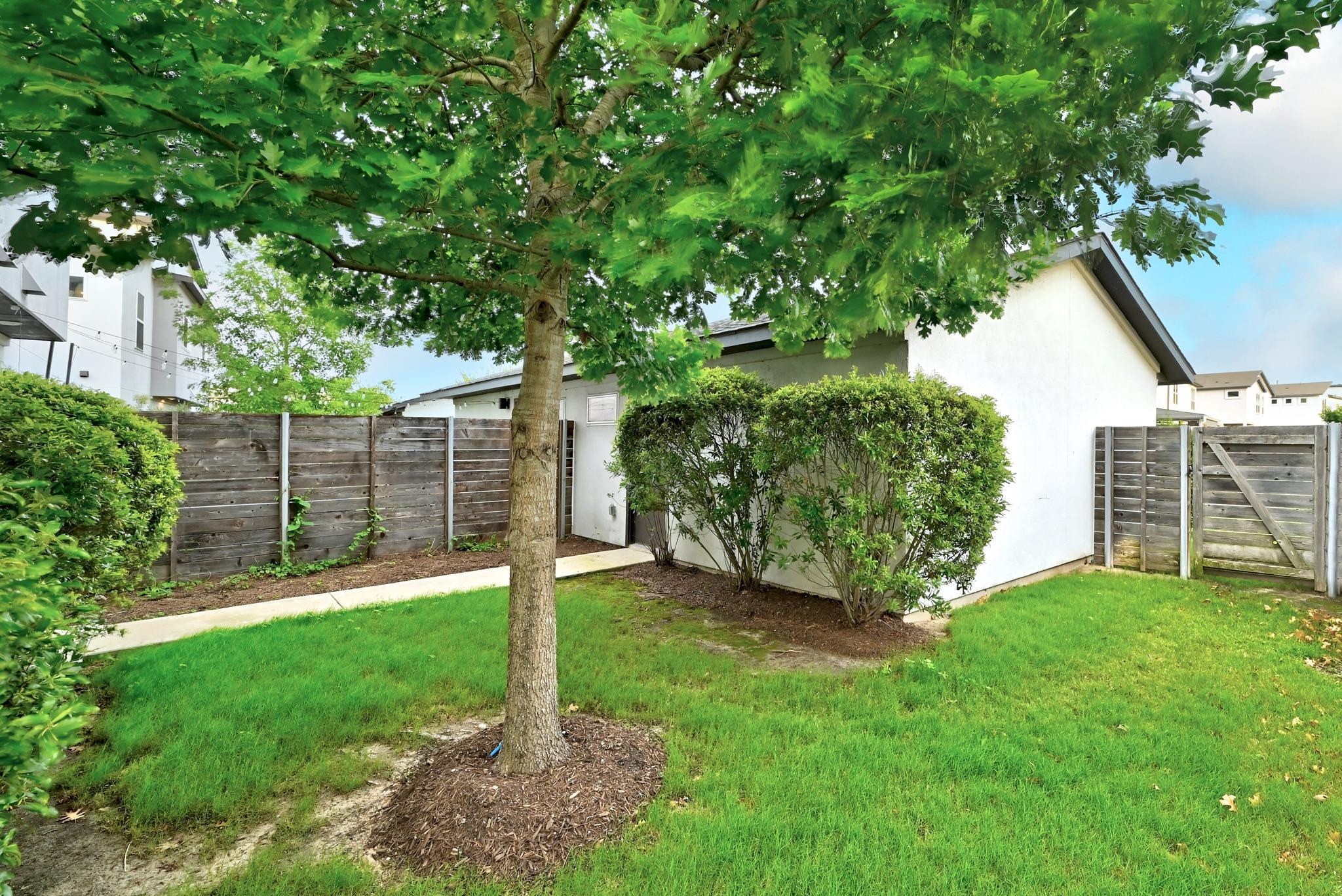 5517 Charles Merle Dr # B, Austin, TX 78747