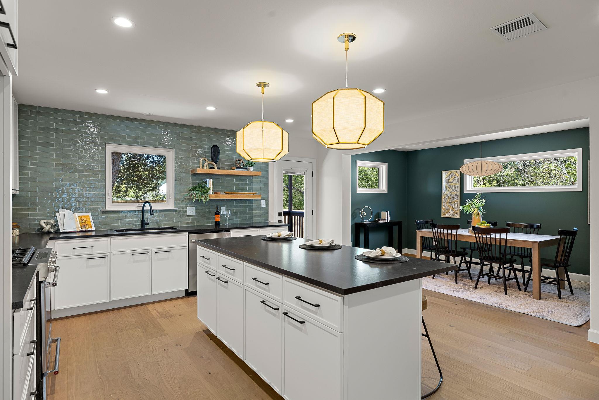 8102 Burrell Dr, Austin, TX 78757