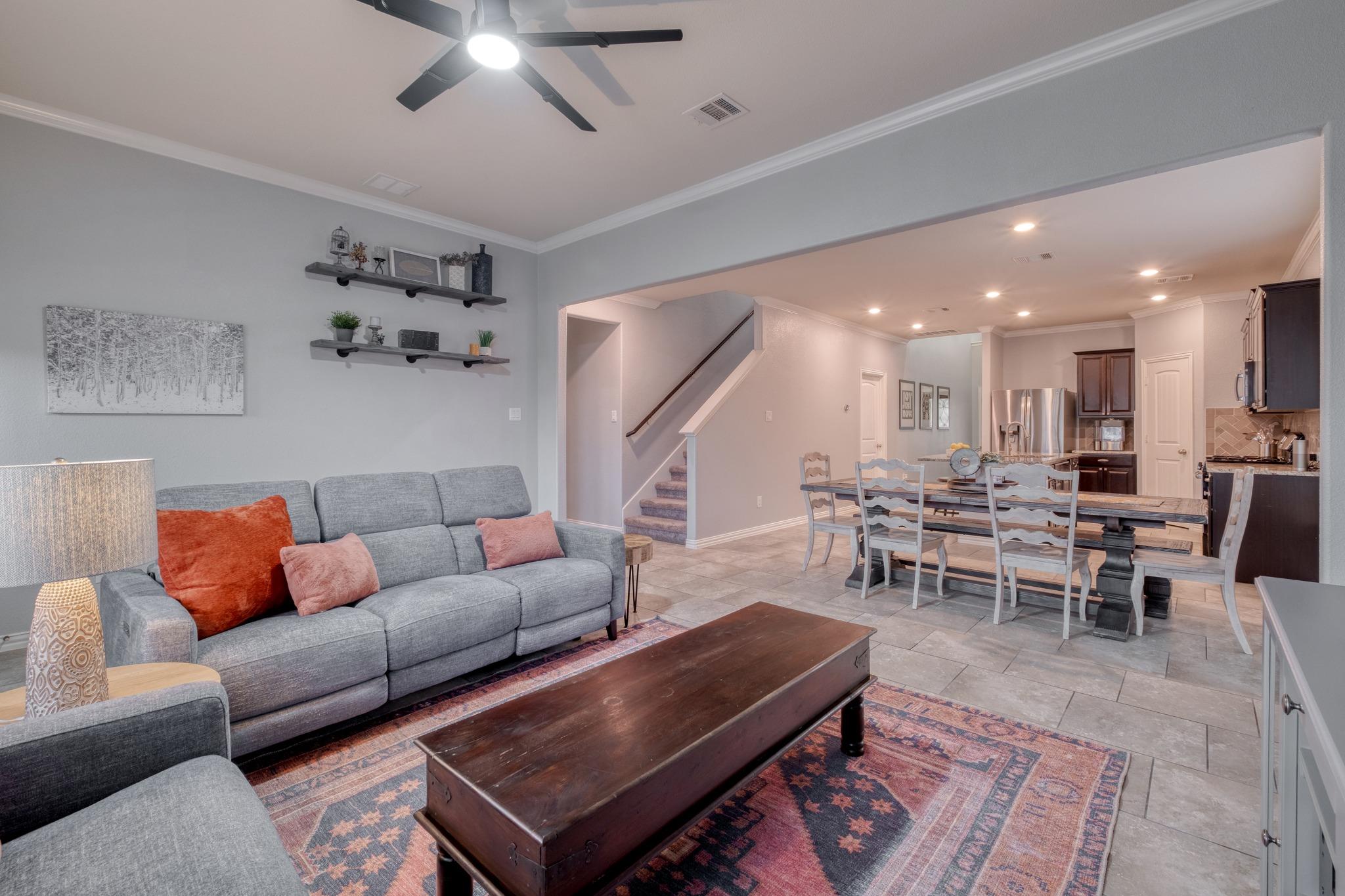 2621 Auburn Chestnut Ln, Pflugerville, TX 78660