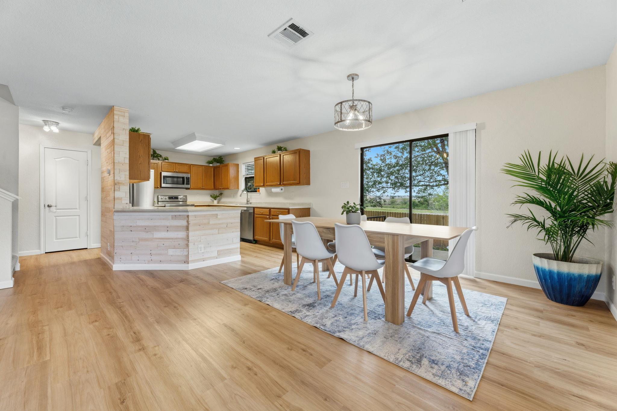 310 Myrtle St, Kyle, TX 78640