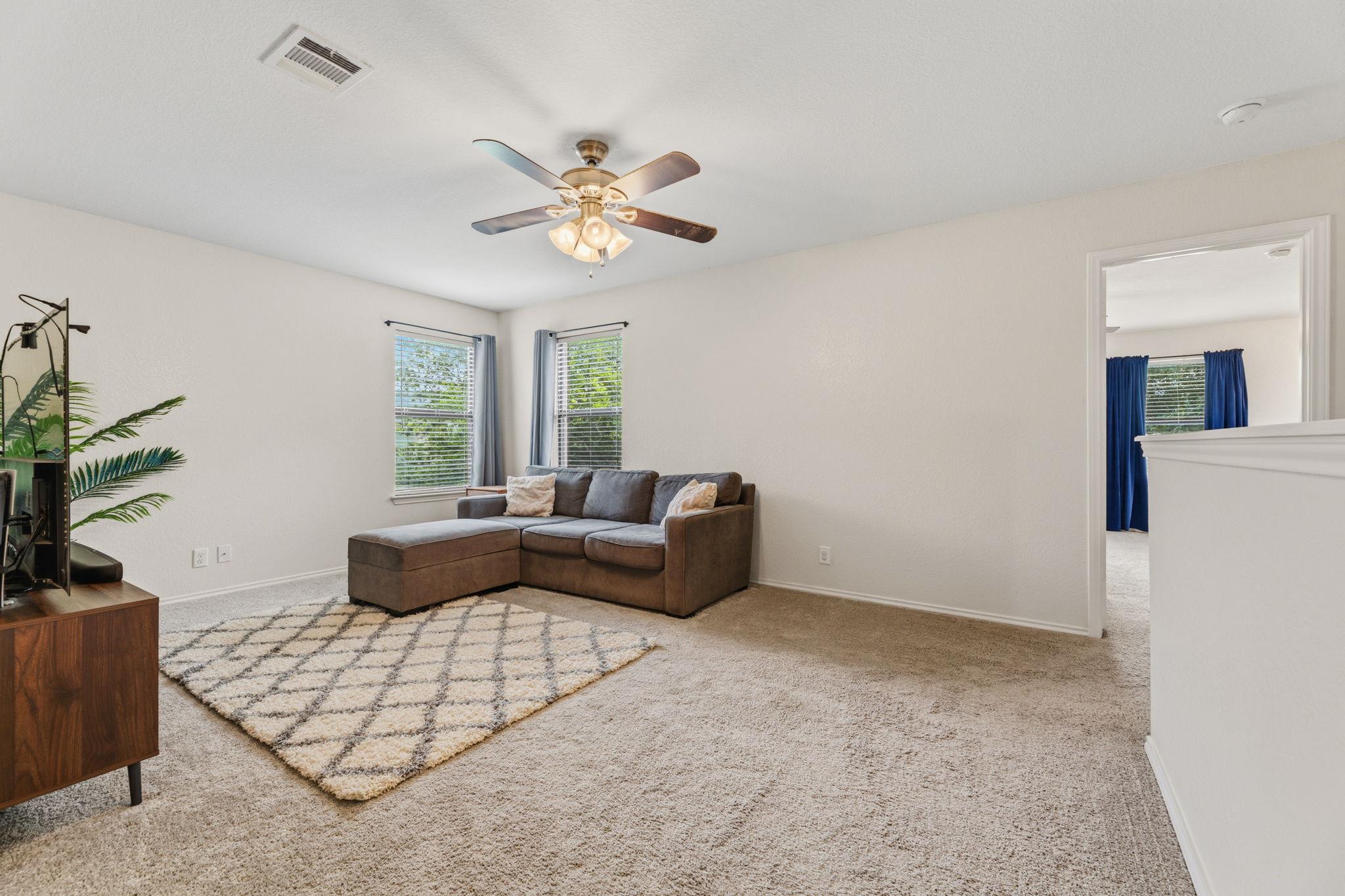 310 Myrtle St, Kyle, TX 78640