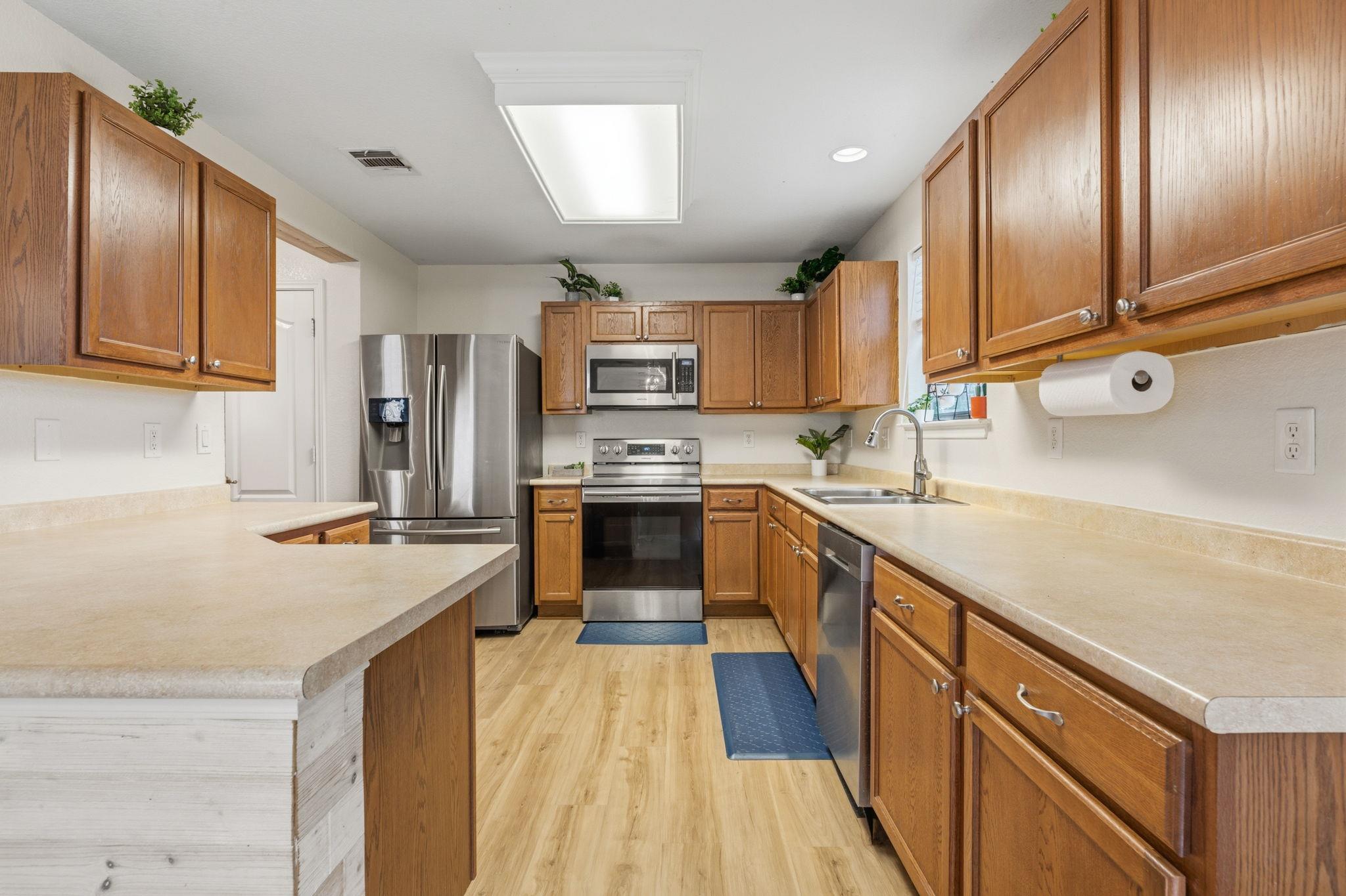 310 Myrtle St, Kyle, TX 78640