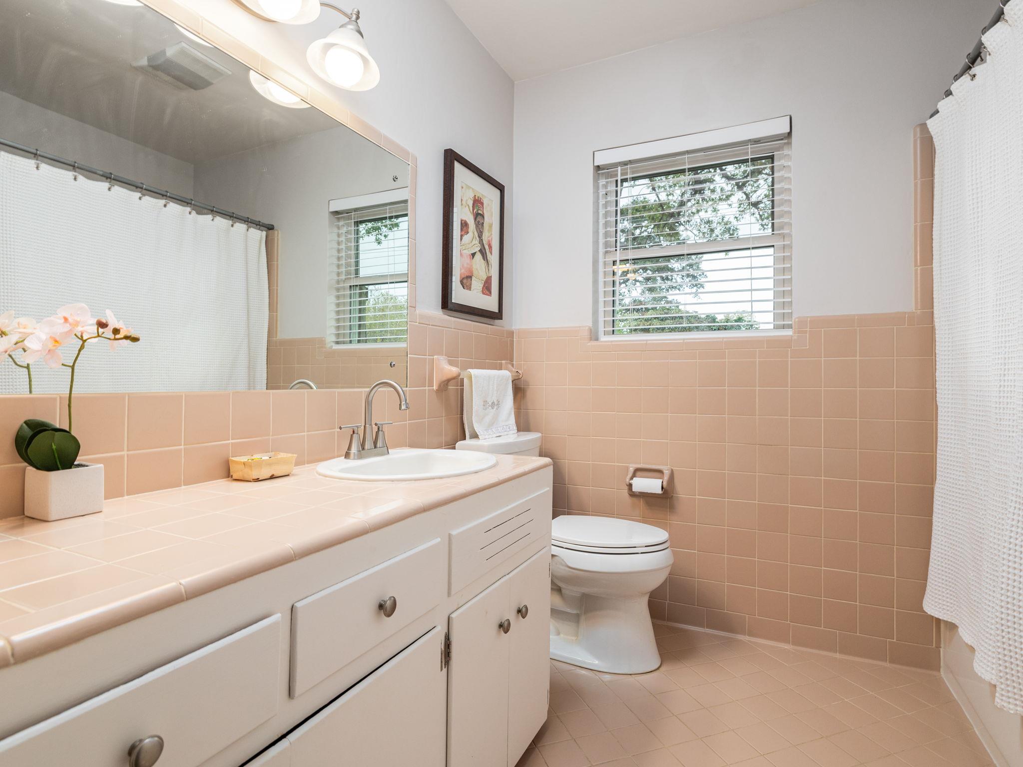 4710 Frontier Trl, Austin, TX 78745