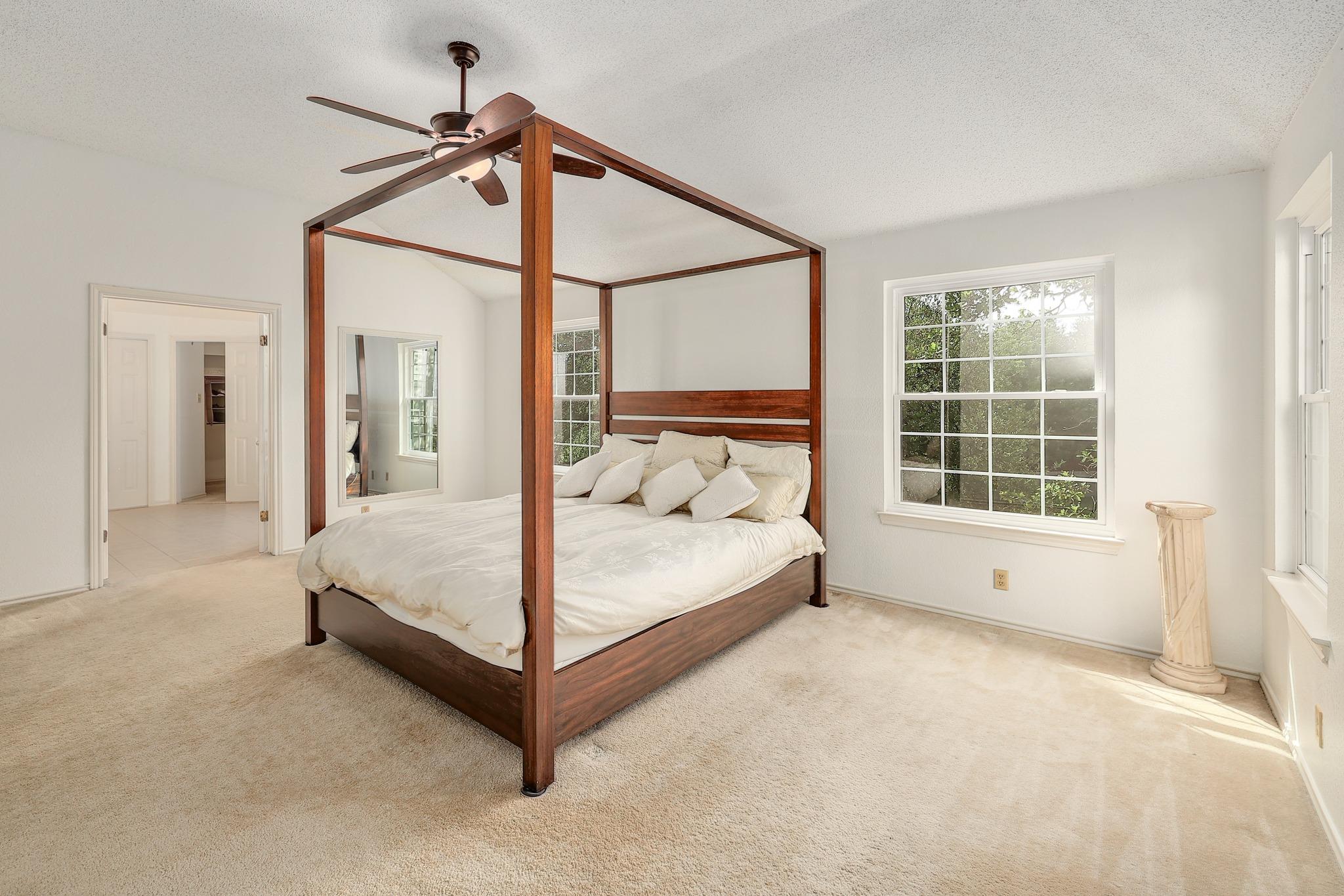 2601 Starling Dr, Round Rock, TX 78681