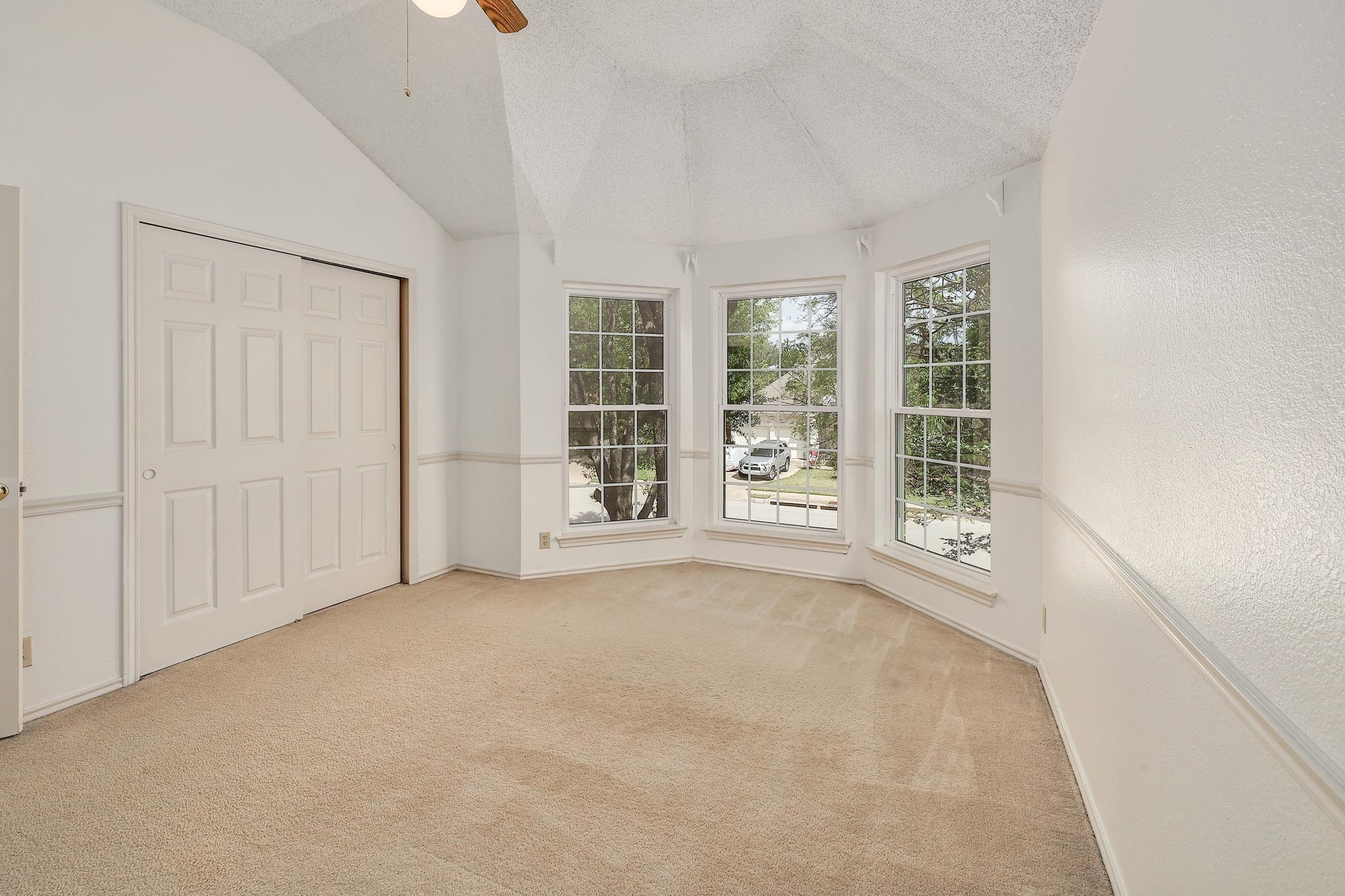 2601 Starling Dr, Round Rock, TX 78681