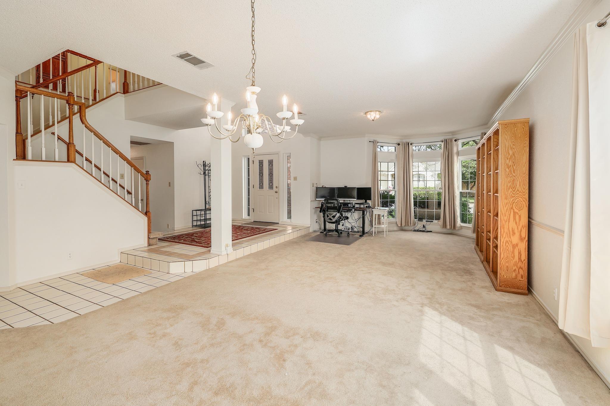 2601 Starling Dr, Round Rock, TX 78681