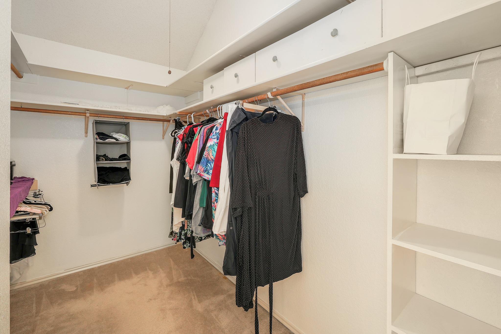 2601 Starling Dr, Round Rock, TX 78681