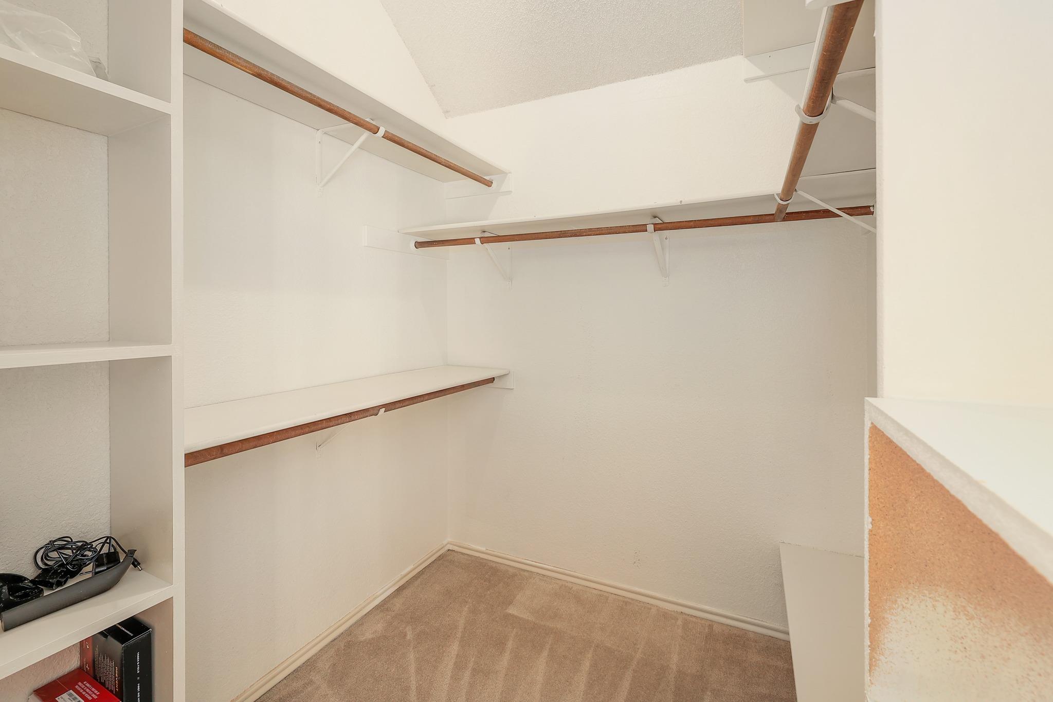 2601 Starling Dr, Round Rock, TX 78681