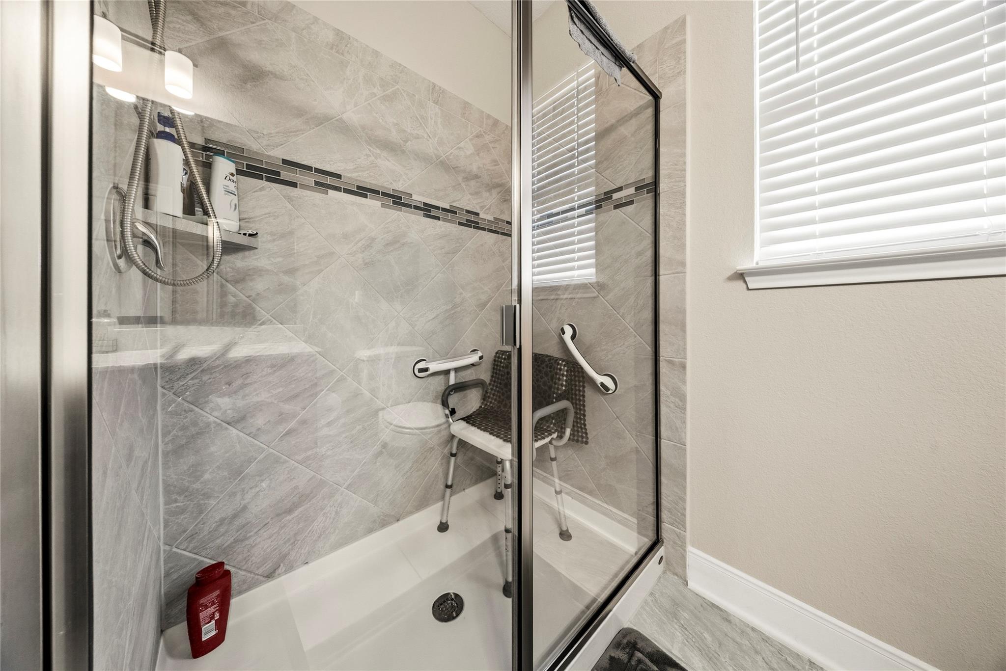 105 West Point Way, Elgin, TX 78621