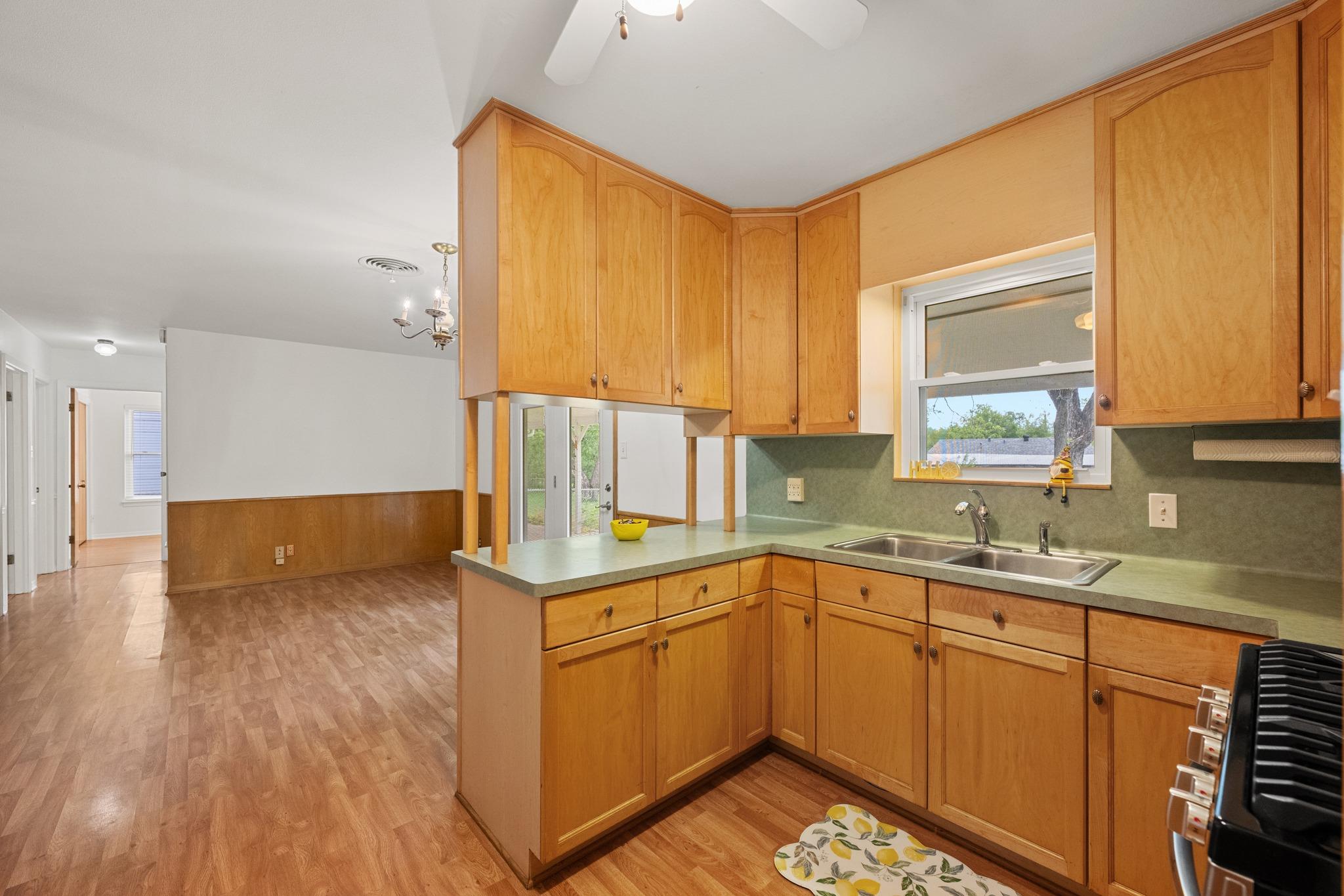 7000 Rufus Dr, Austin, TX 78752