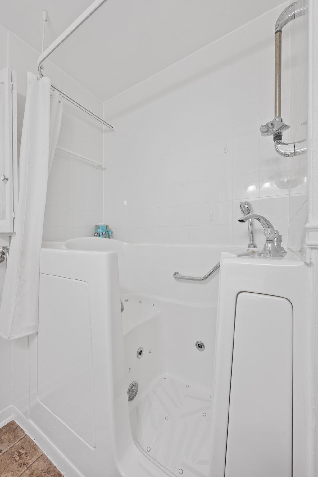 7000 Rufus Dr, Austin, TX 78752