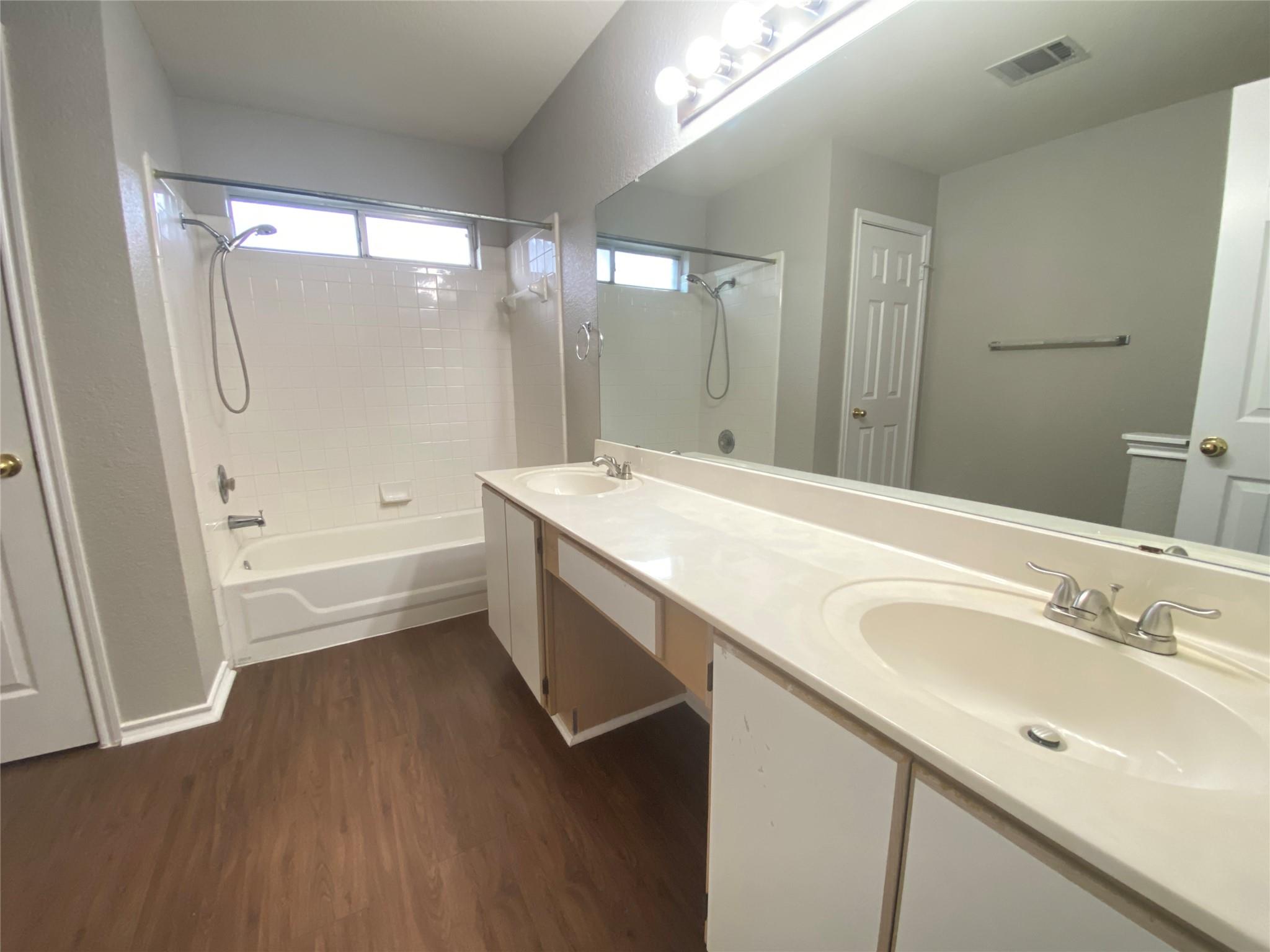1502 Carriage Hills Trl, Cedar Park, TX 78613