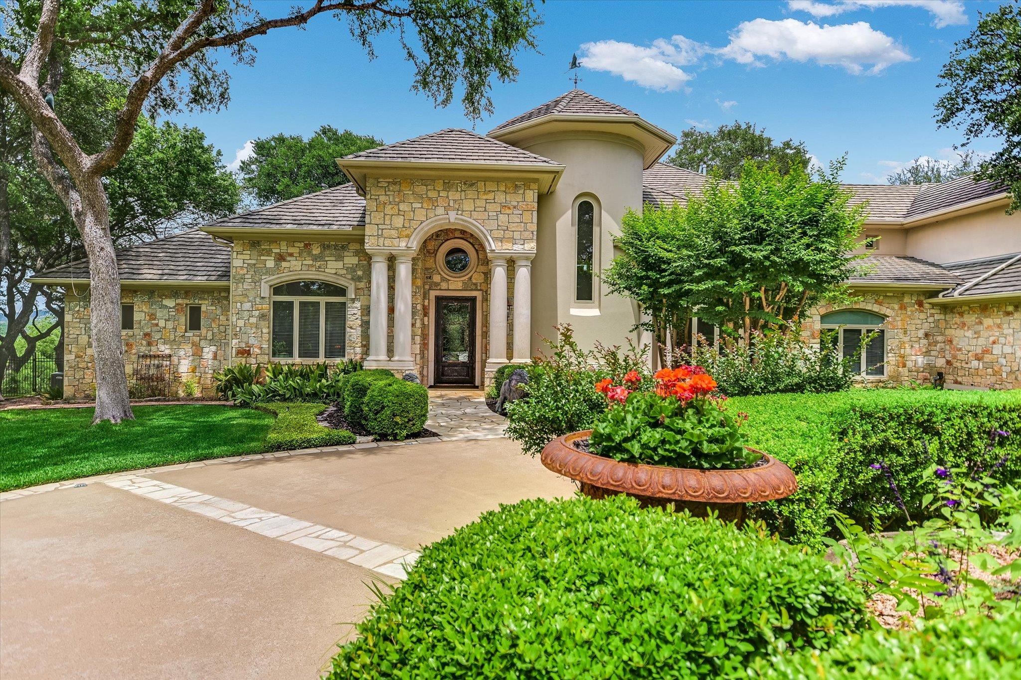 4646 Rockcliff Rd, Austin, TX 78746