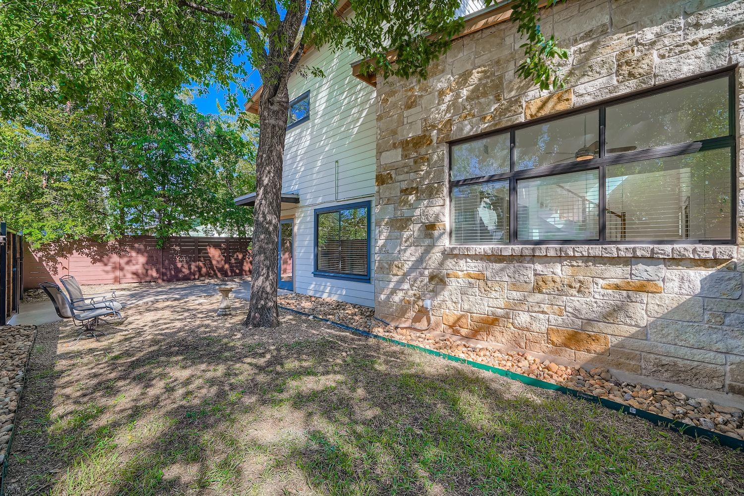 1800 E 14th St, Austin, TX 78702