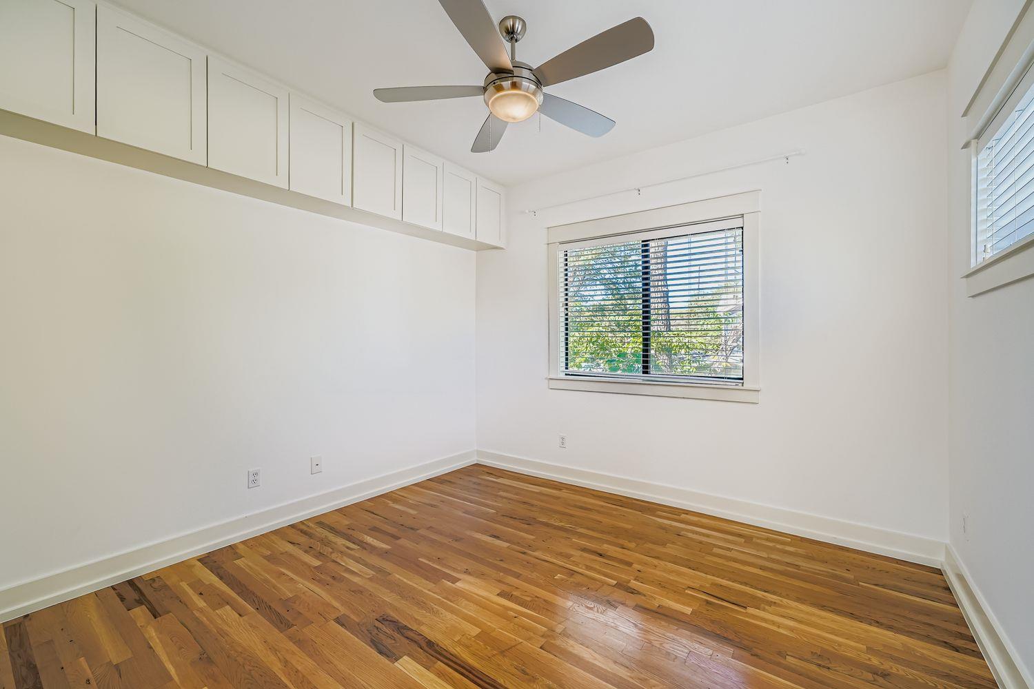 1800 E 14th St, Austin, TX 78702