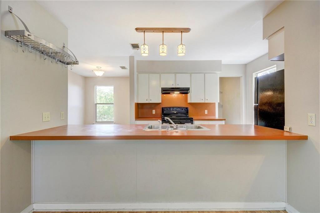 1305 Lorrain St, Austin, TX 78703