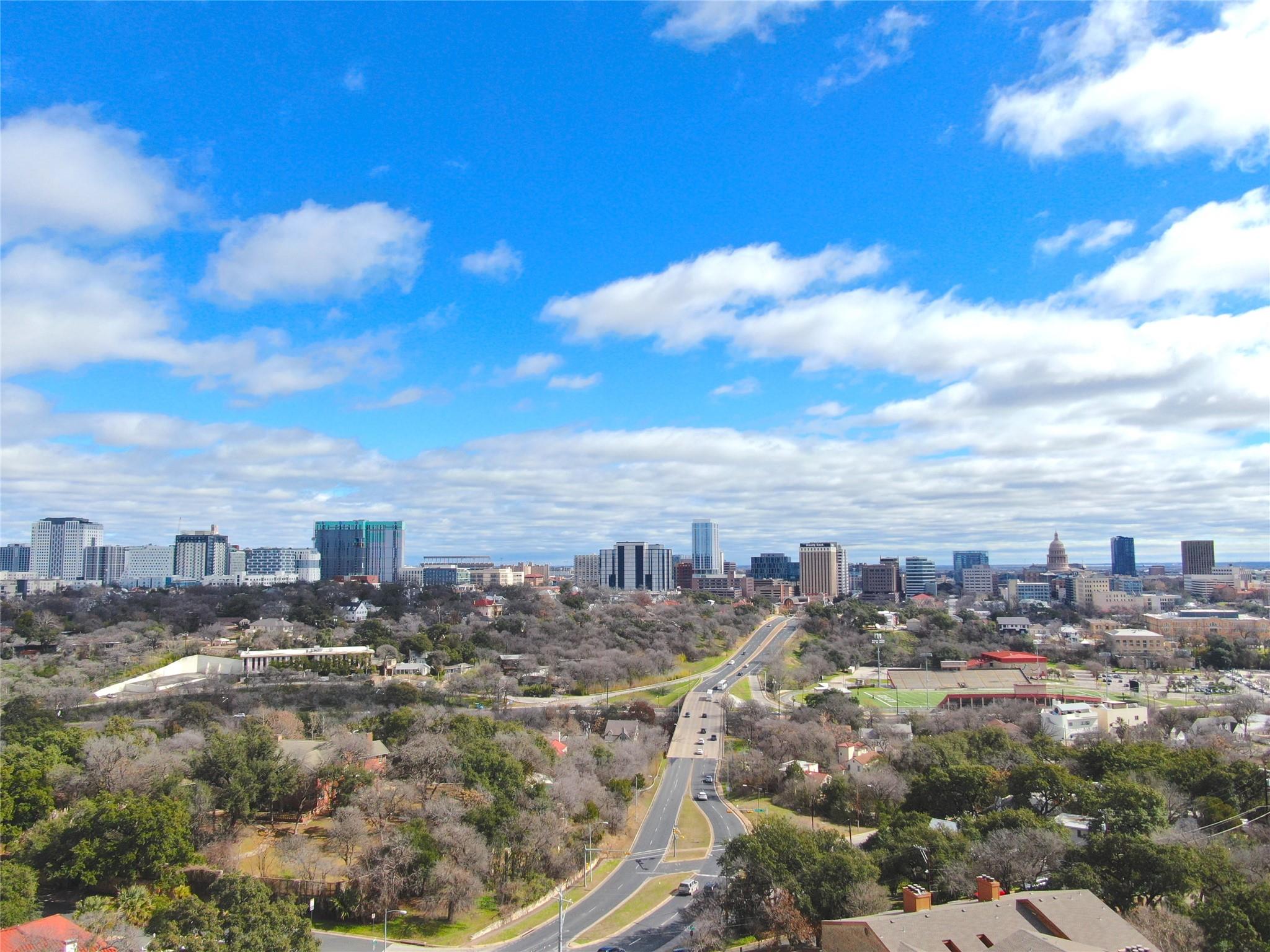 1305 Lorrain St, Austin, TX 78703