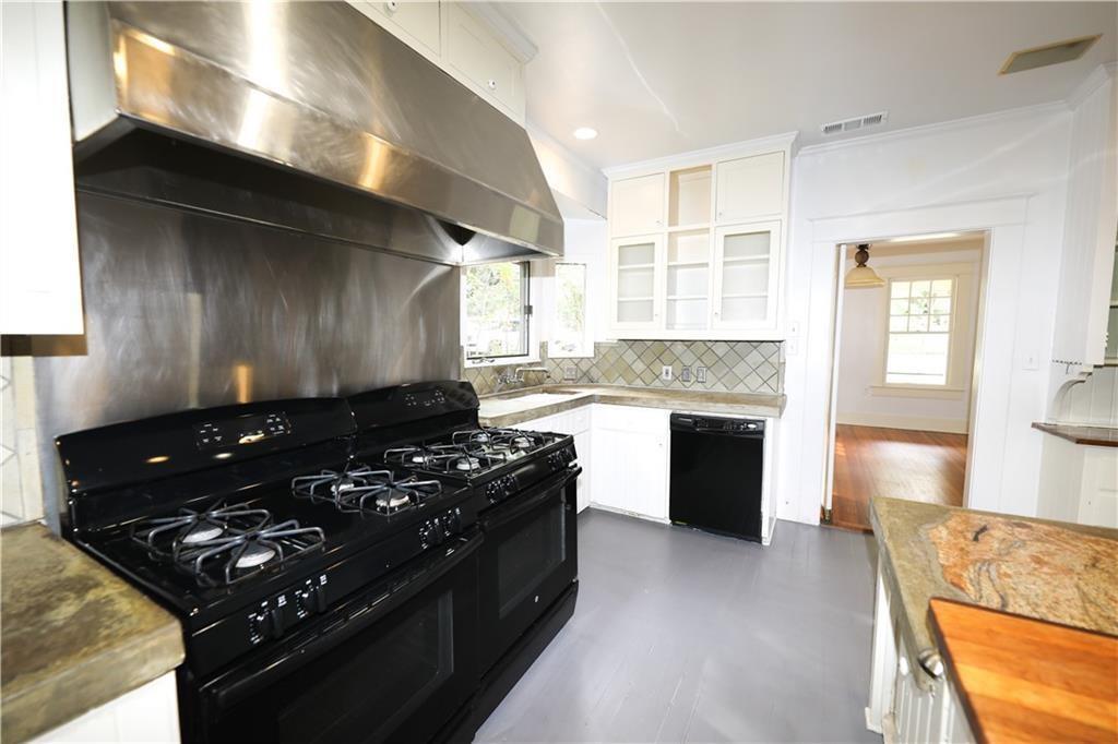 1305 Lorrain St, Austin, TX 78703