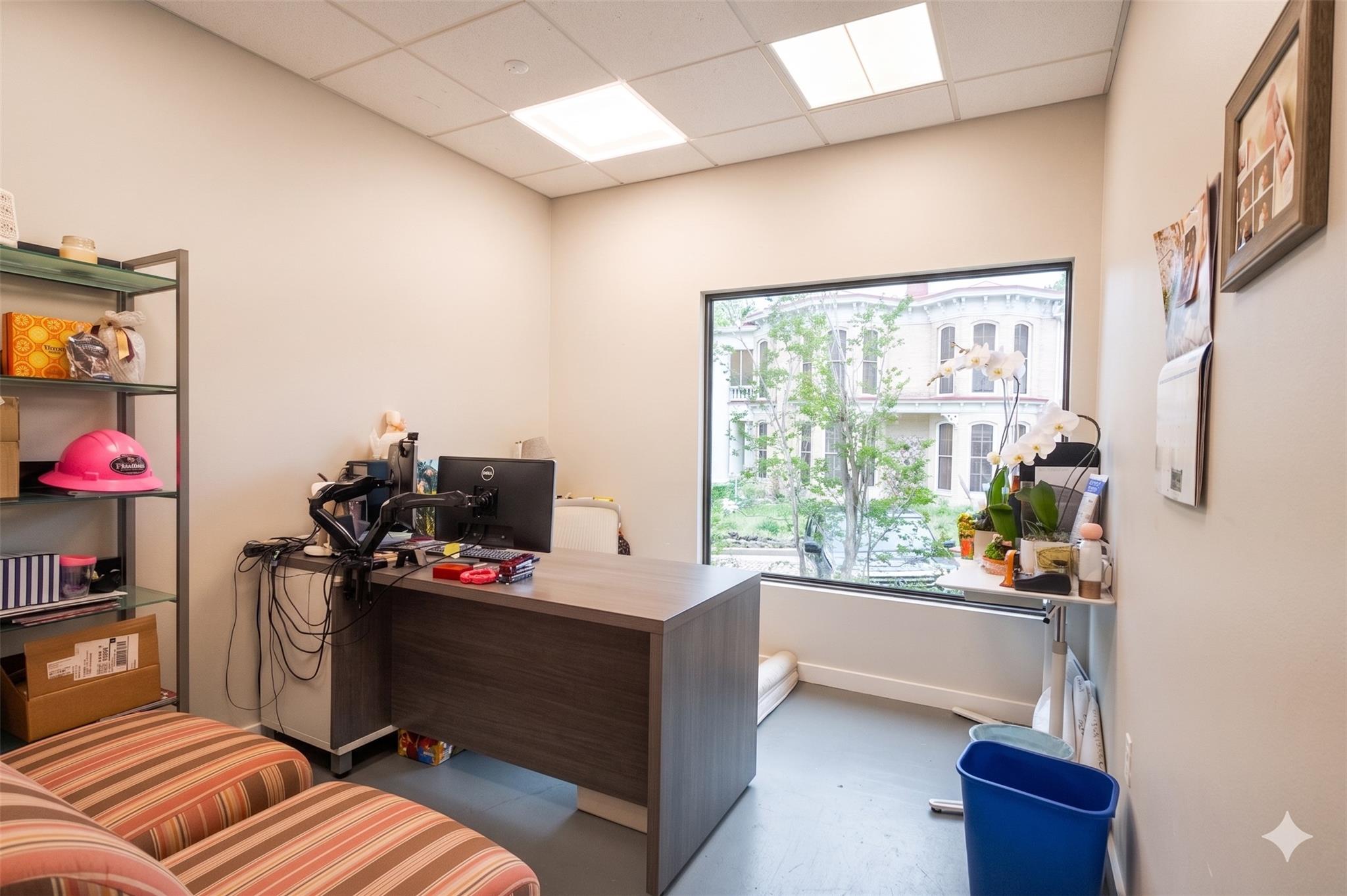 612 Winflo Dr, Austin, TX 78703