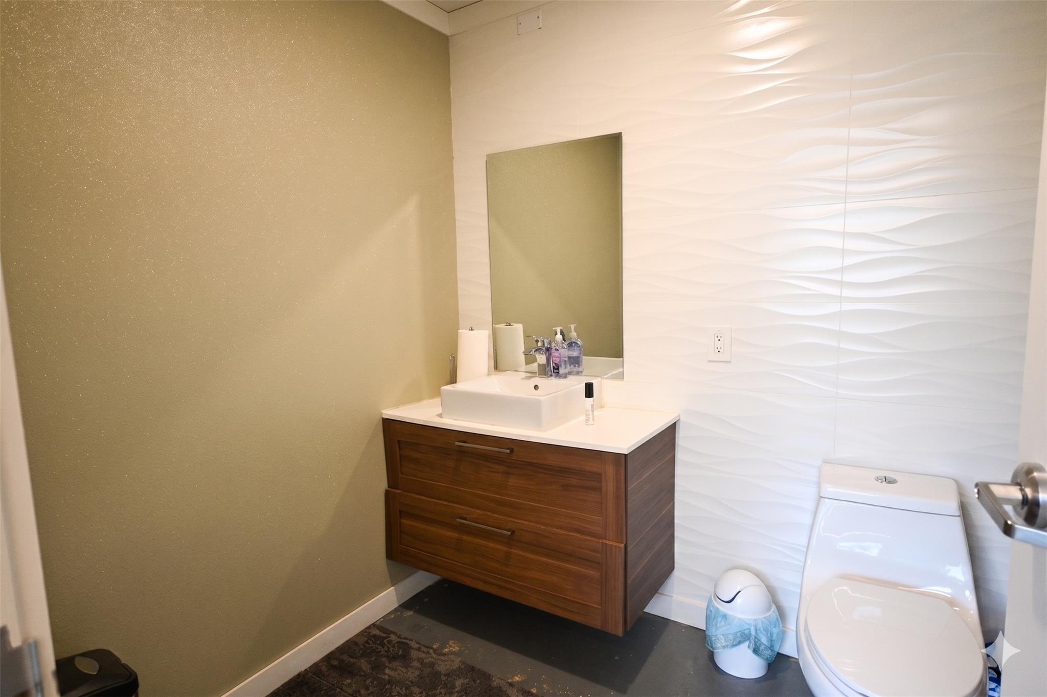 612 Winflo Dr, Austin, TX 78703