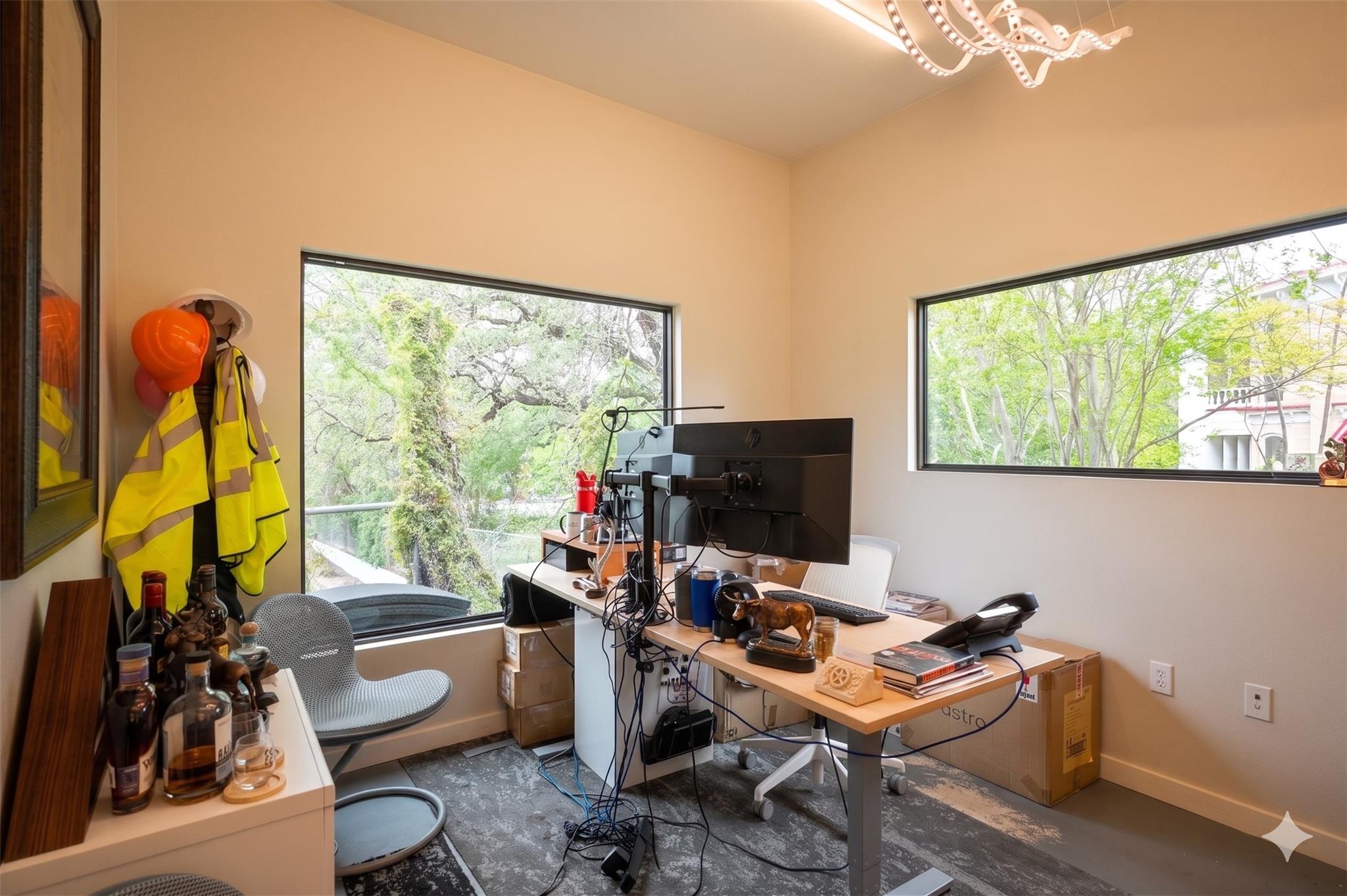 612 Winflo Dr, Austin, TX 78703