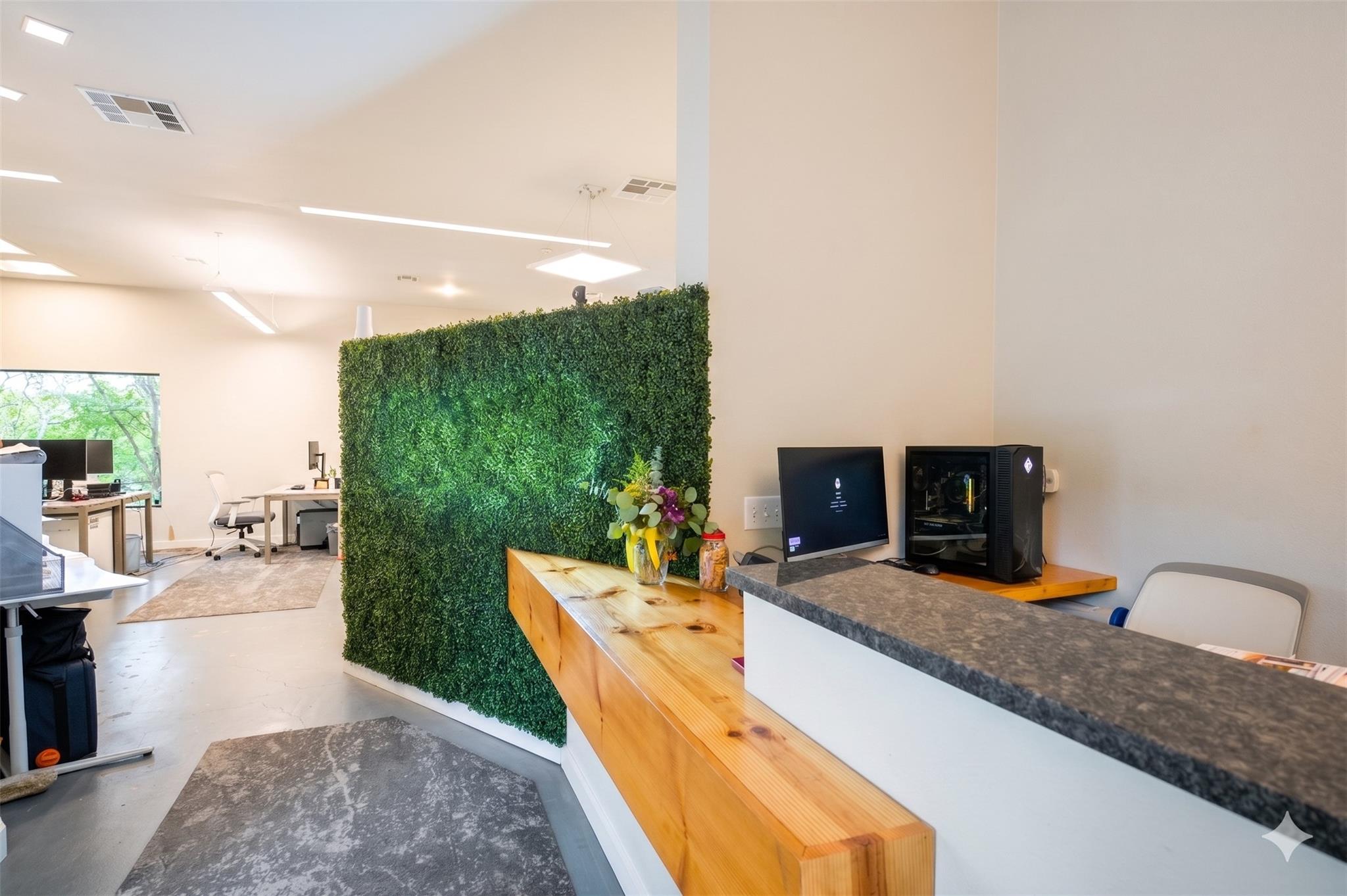 612 Winflo Dr, Austin, TX 78703