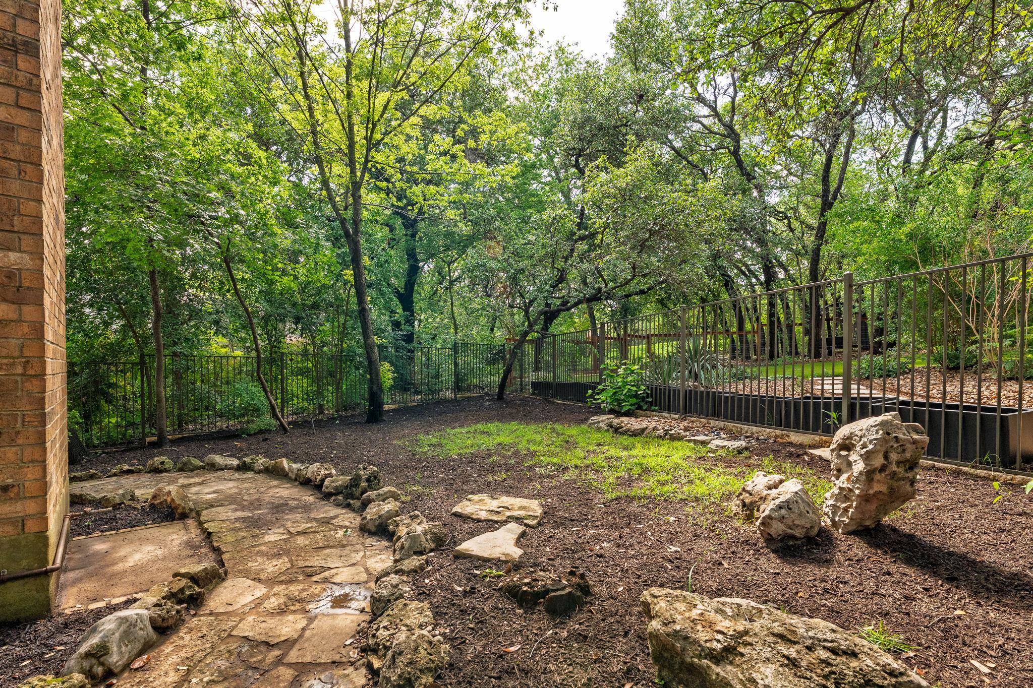 6411 Johanne Ct, Austin, TX 78750