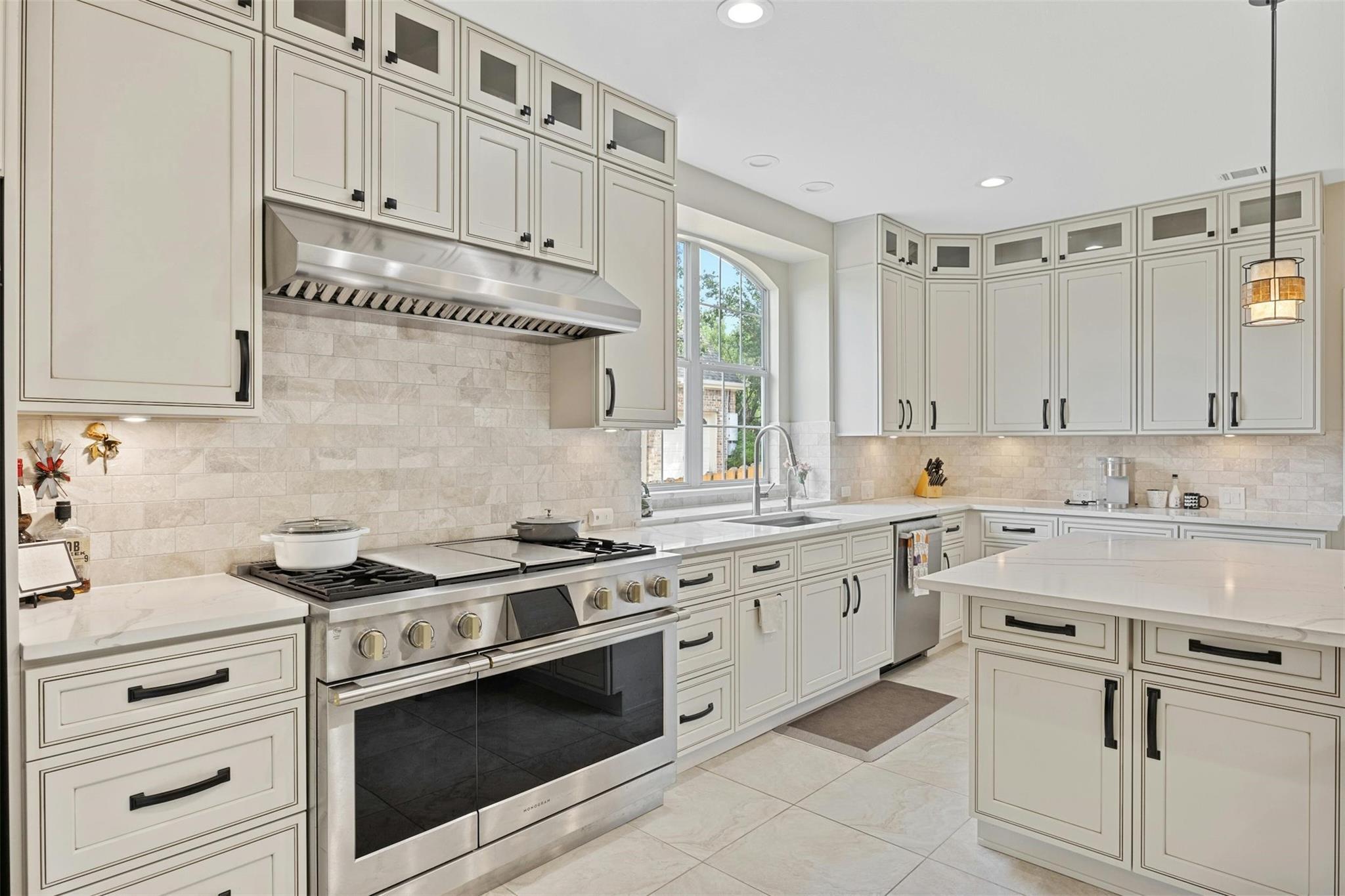 10700 Hastings Ln, Austin, TX 78750