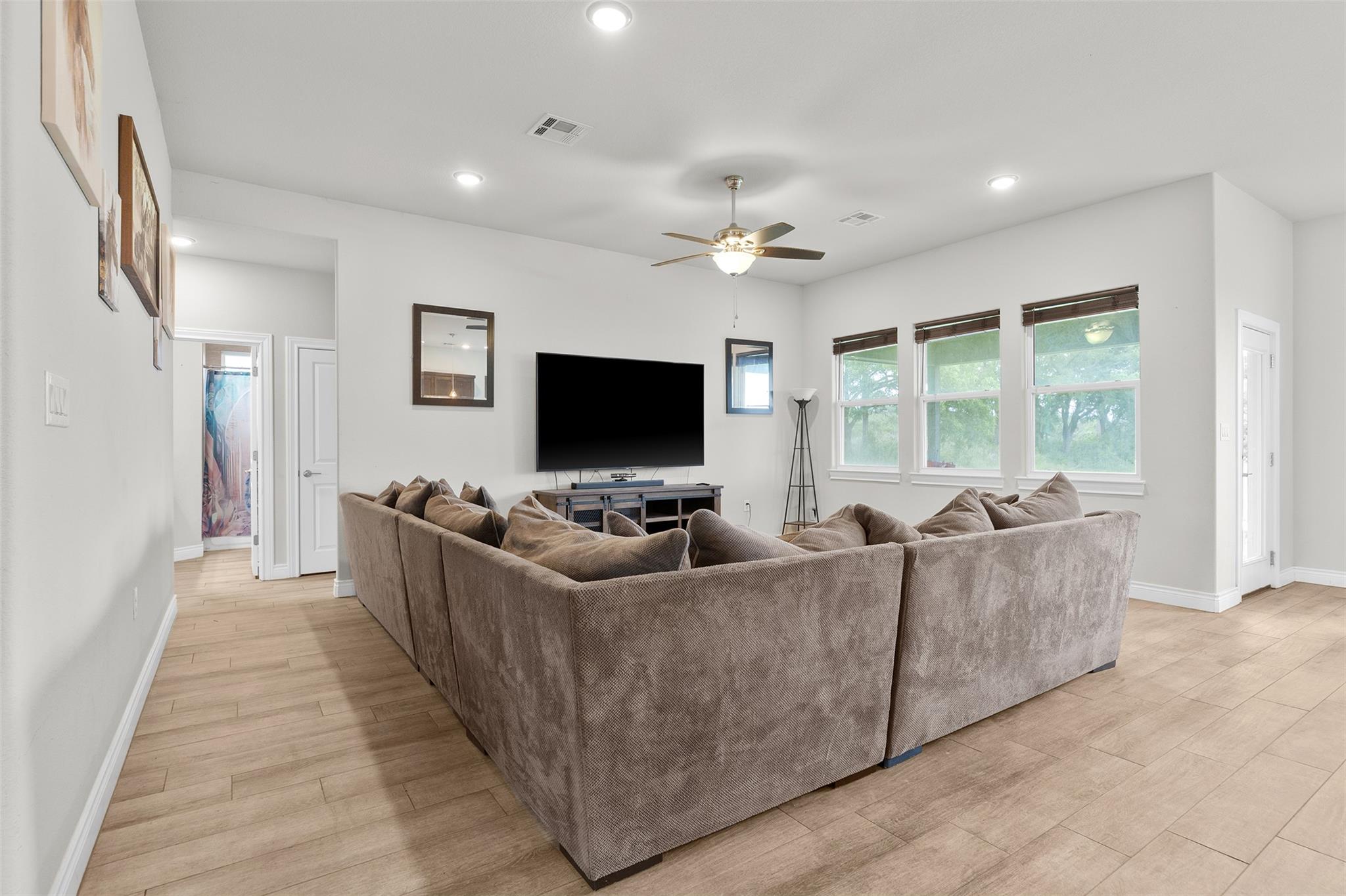 85 County Road 219, Florence, TX 76527