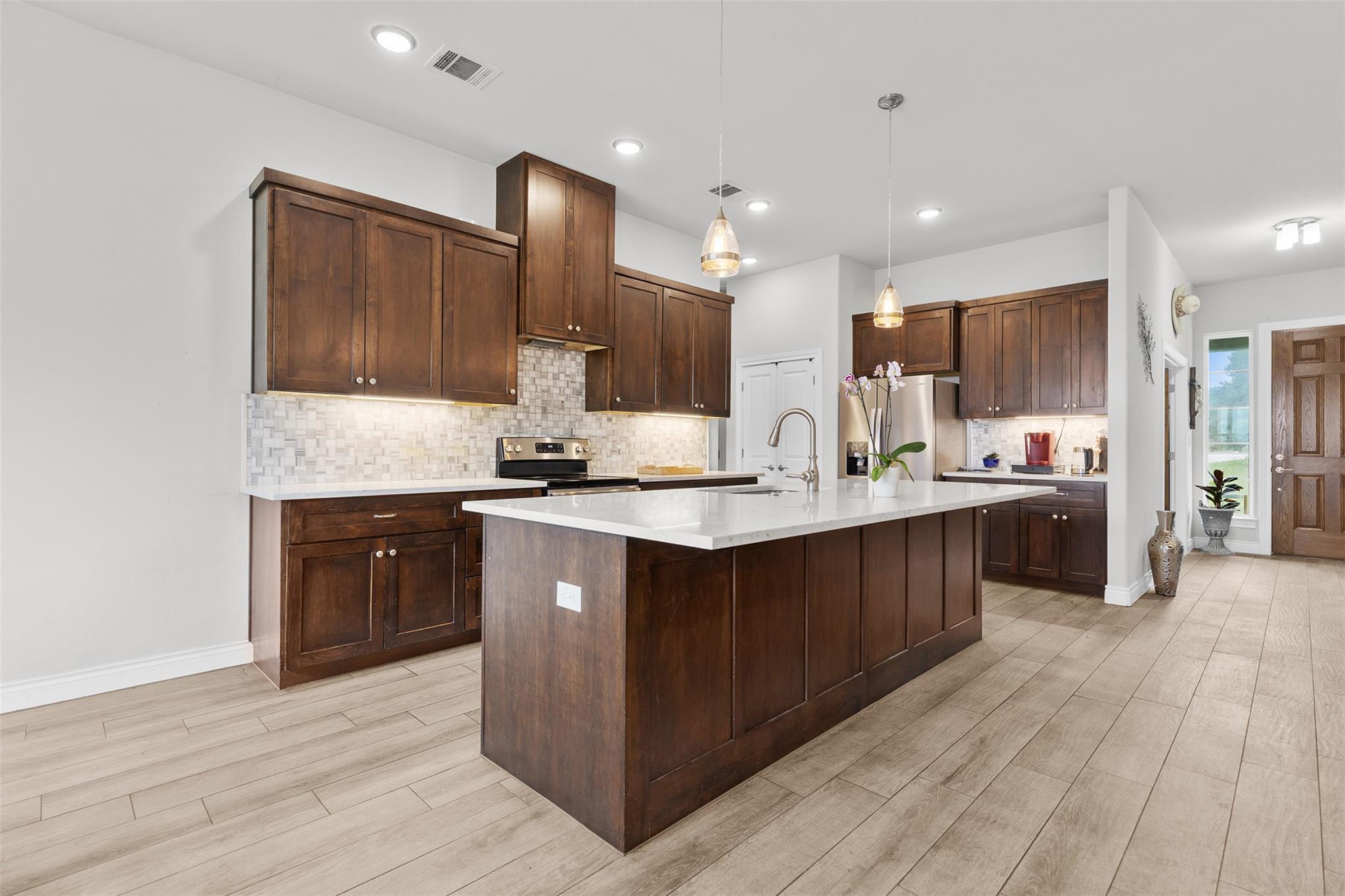 85 County Road 219, Florence, TX 76527