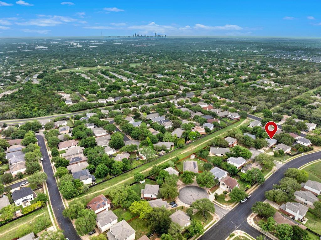 9109 Hoffman Cv, Austin, TX 78749