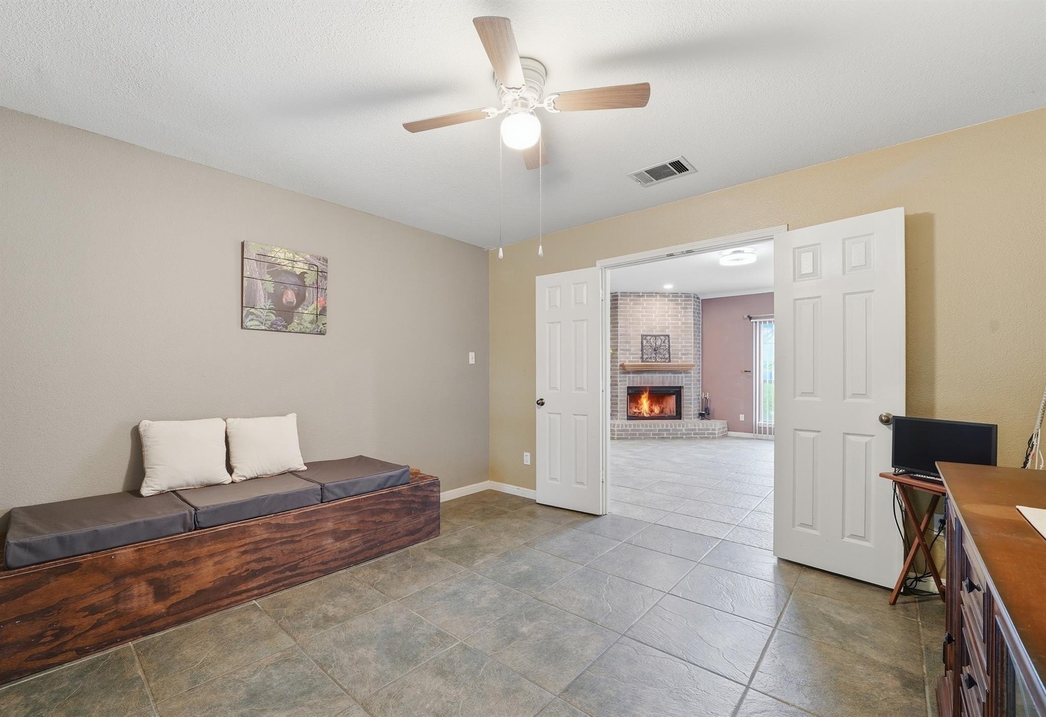 21142 Northland Dr, Lago Vista, TX 78645