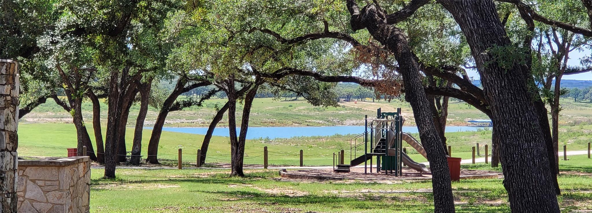 21142 Northland Dr, Lago Vista, TX 78645