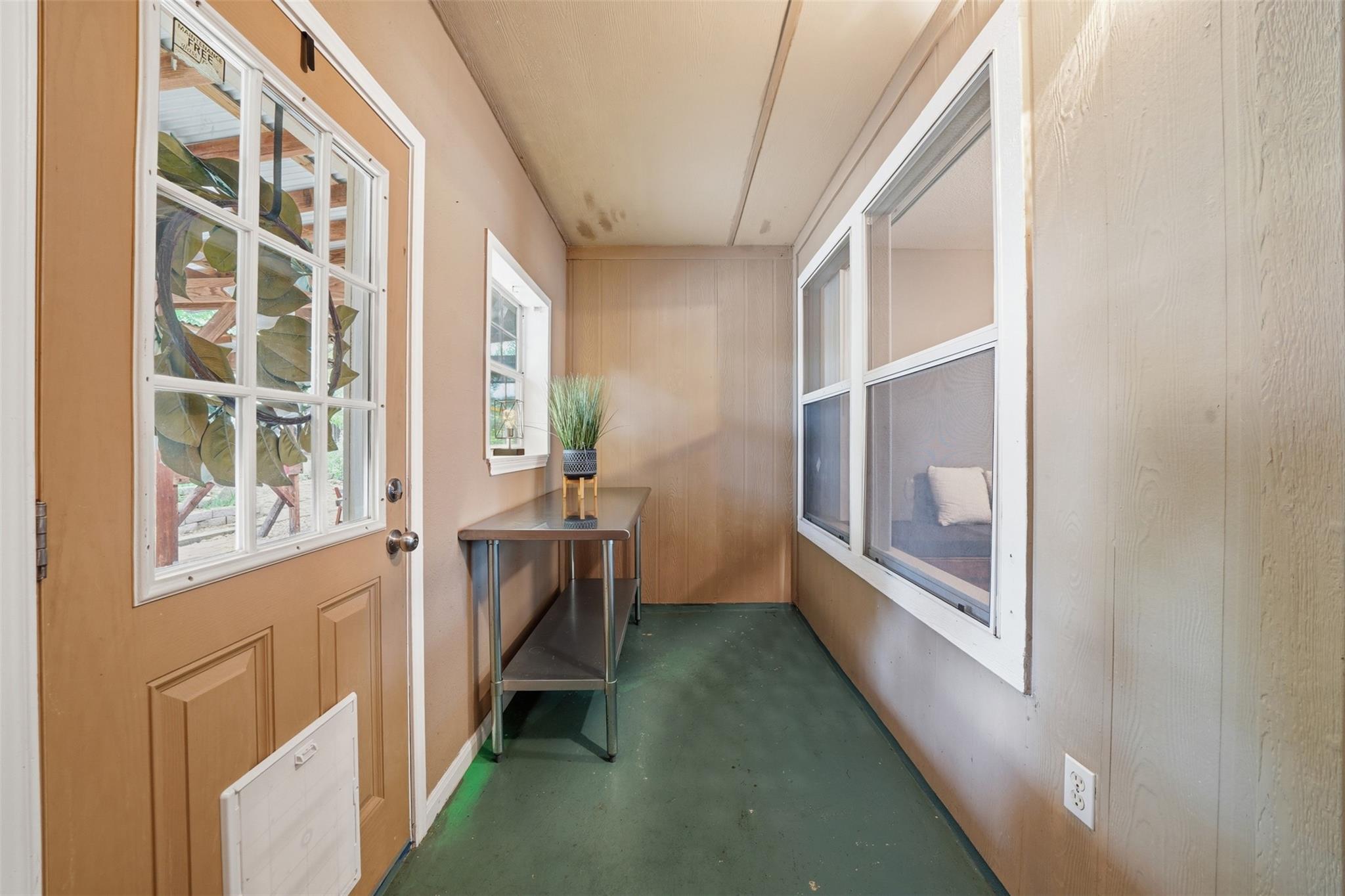 21142 Northland Dr, Lago Vista, TX 78645