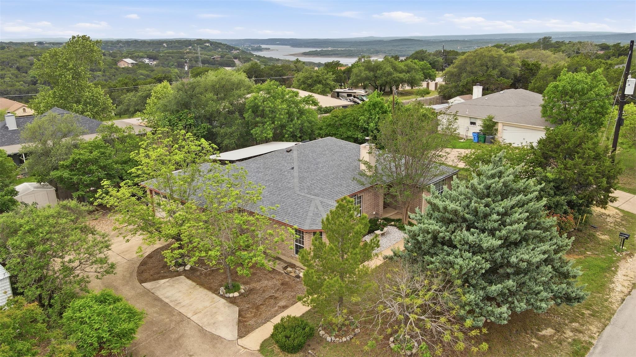 21142 Northland Dr, Lago Vista, TX 78645