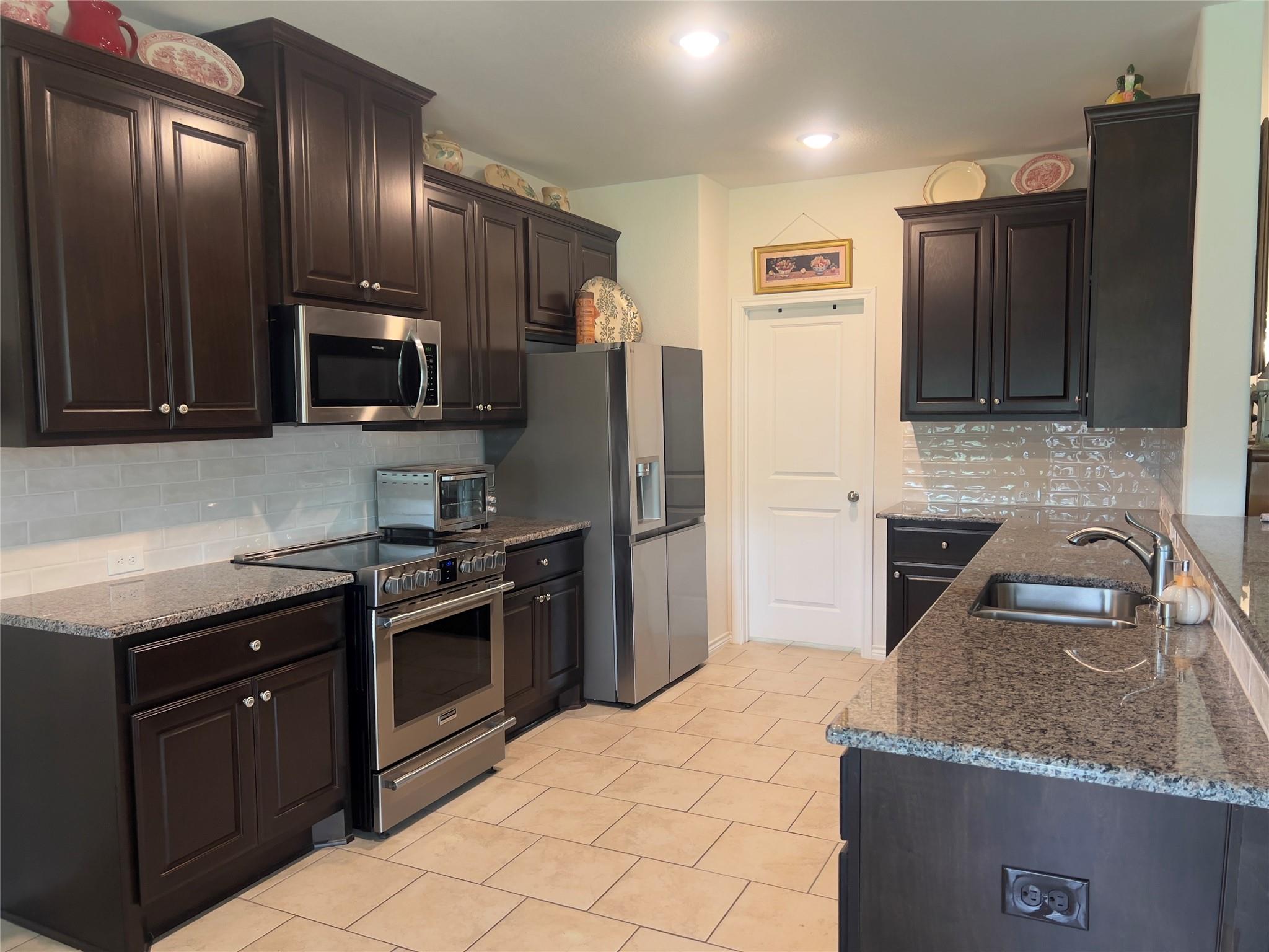 109 Pristine Pass, Buchanan Dam, TX 78609