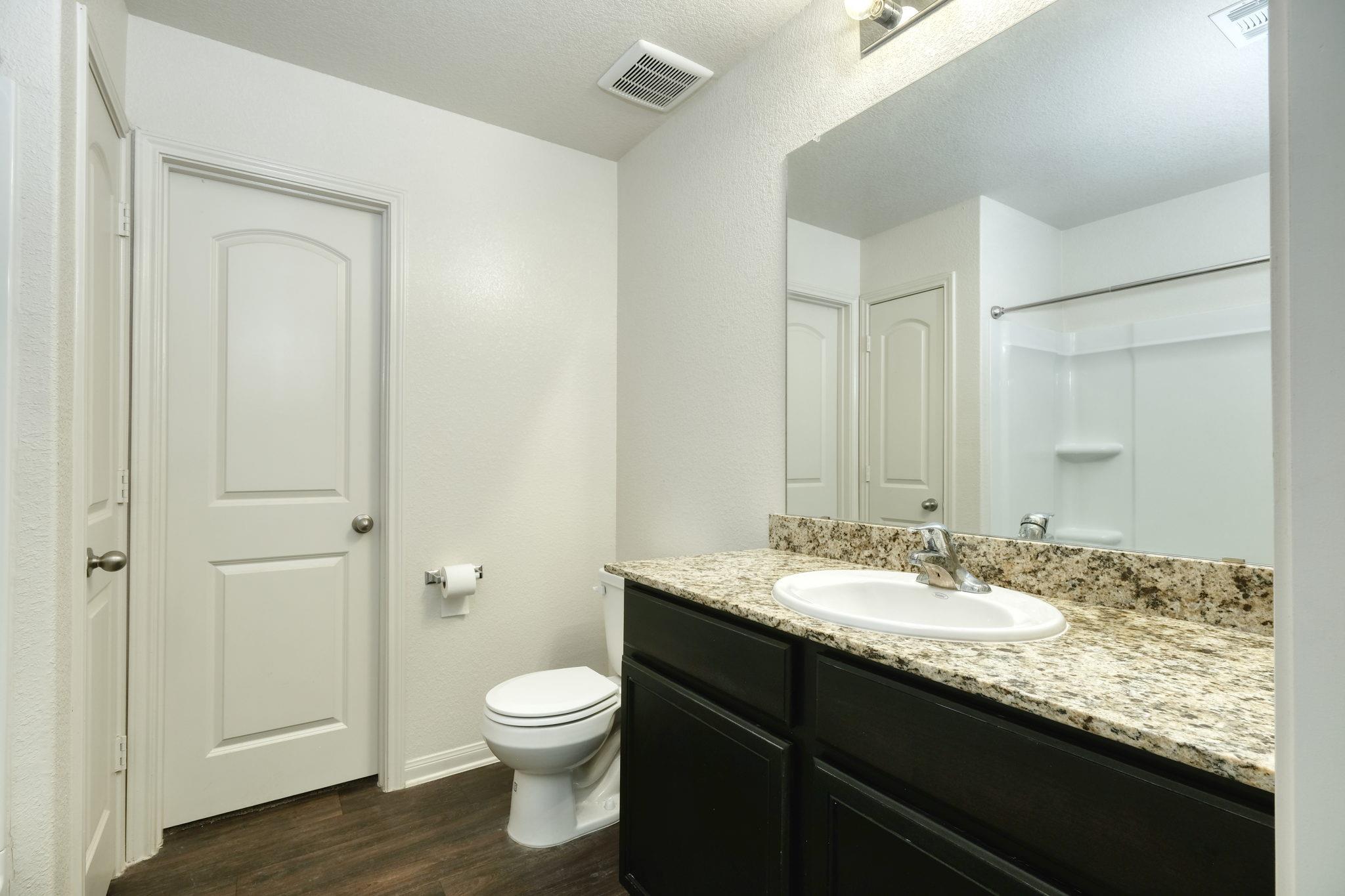 5033 Cressler Ln, Jarrell, TX 76537