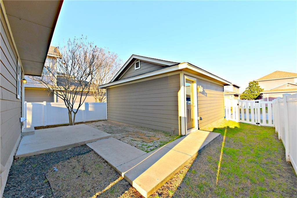 1808 Enchanted Rock Dr, Cedar Park, TX 78613