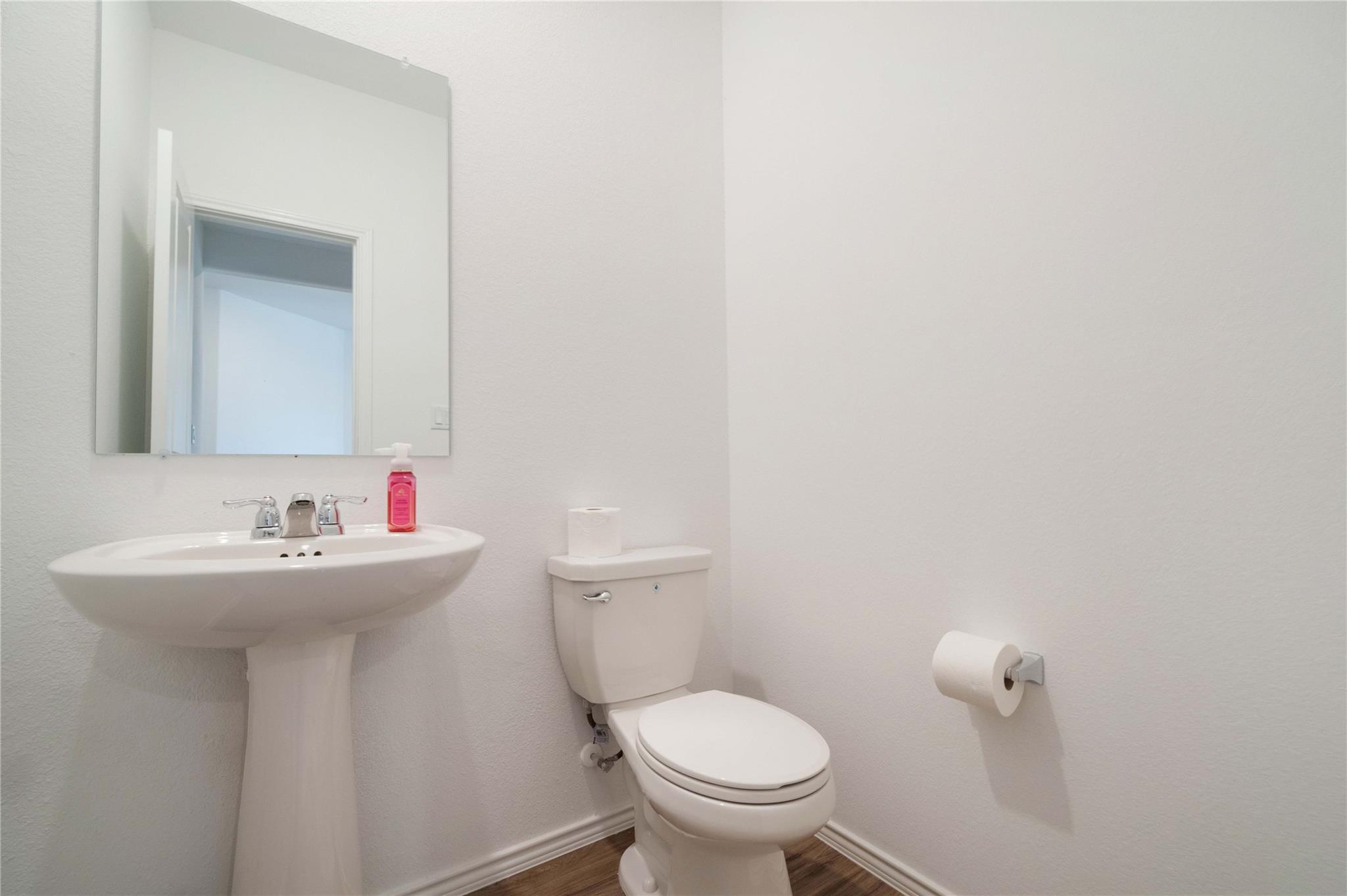 932 Mallow Rd, Leander, TX 78641